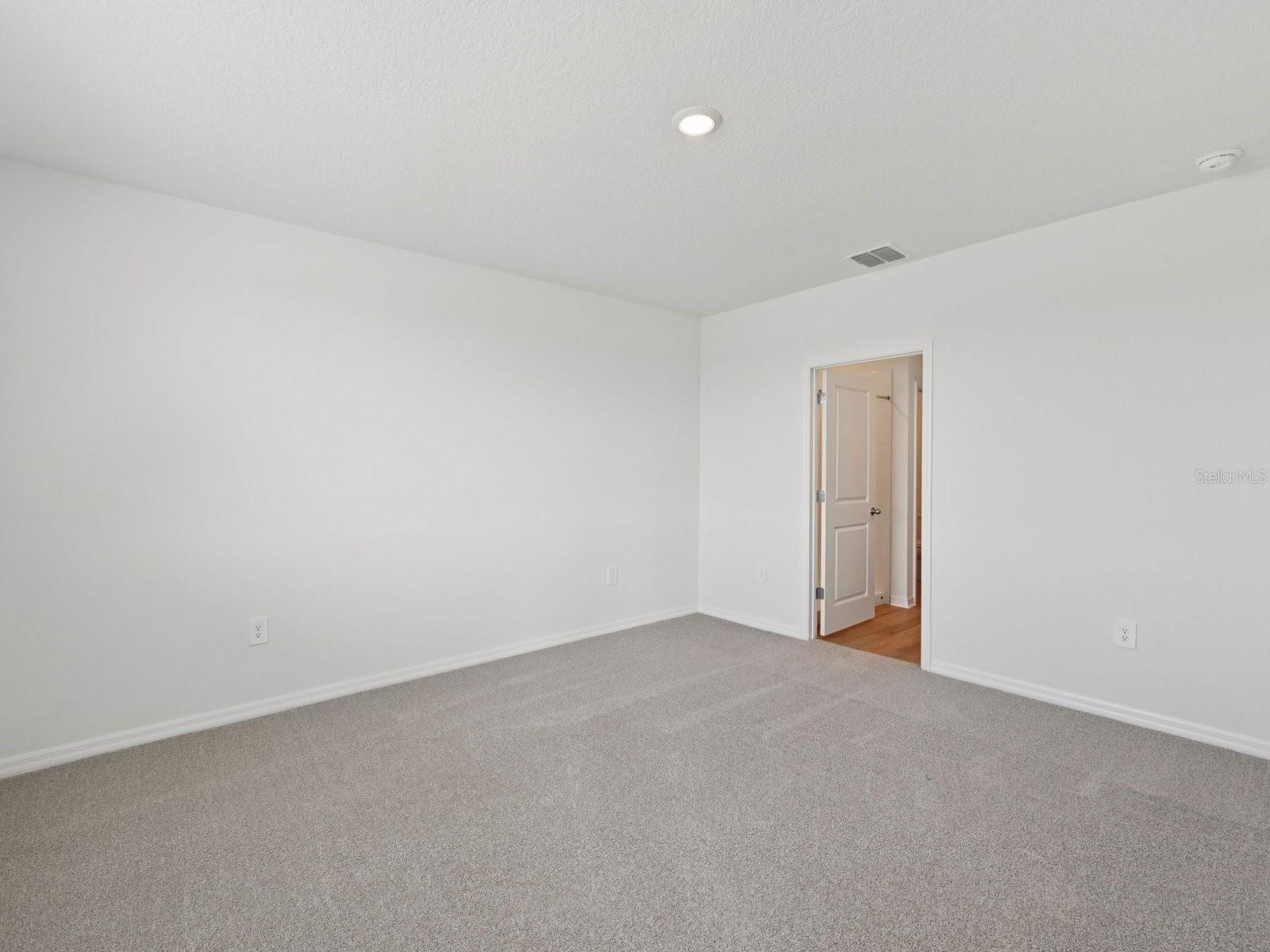 1495 BREKEY WAY, ZEPHYRHILLS, FL — photo 14