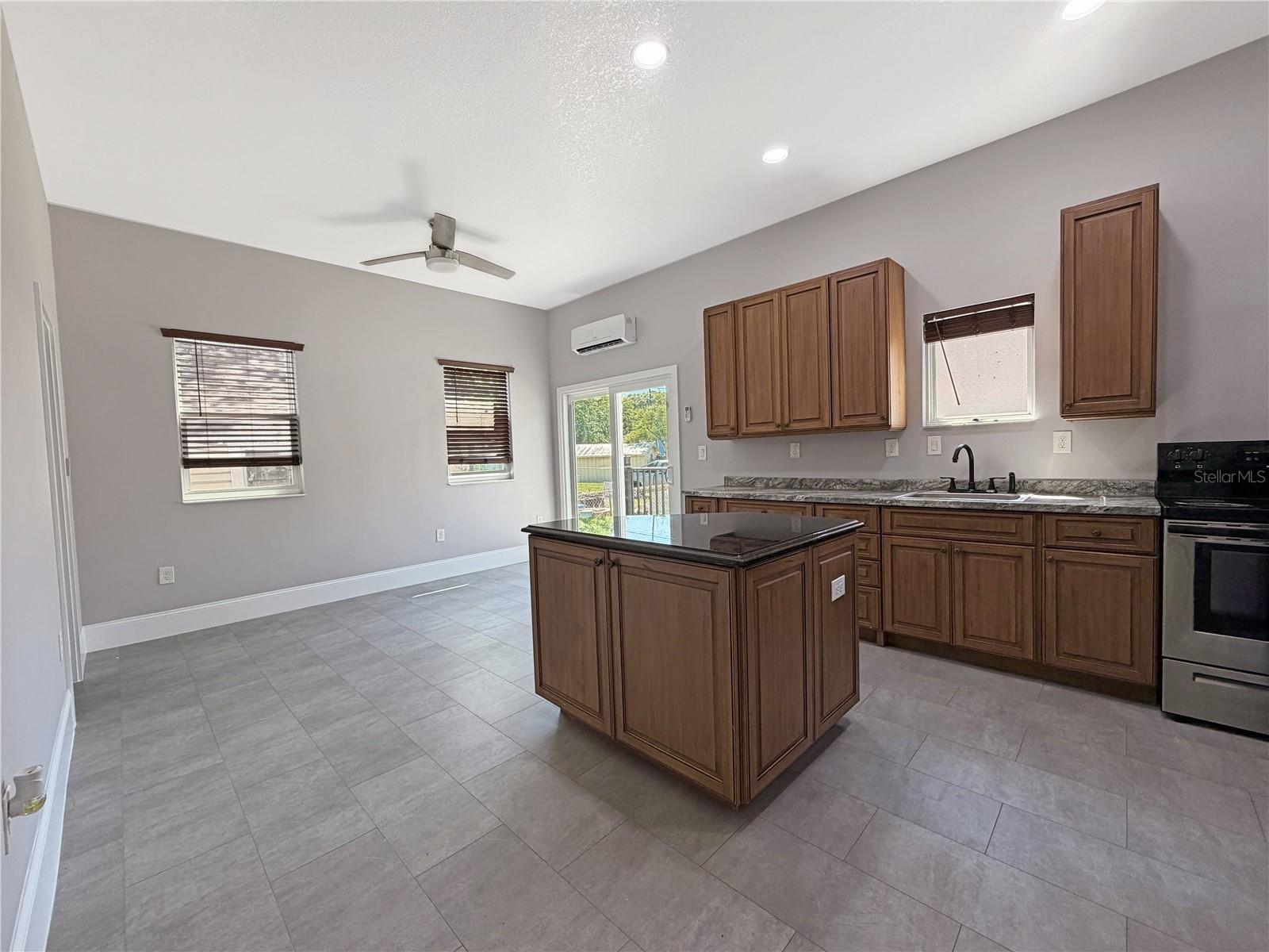 706 NEW YORK AVE, ST CLOUD, FL — photo 3
