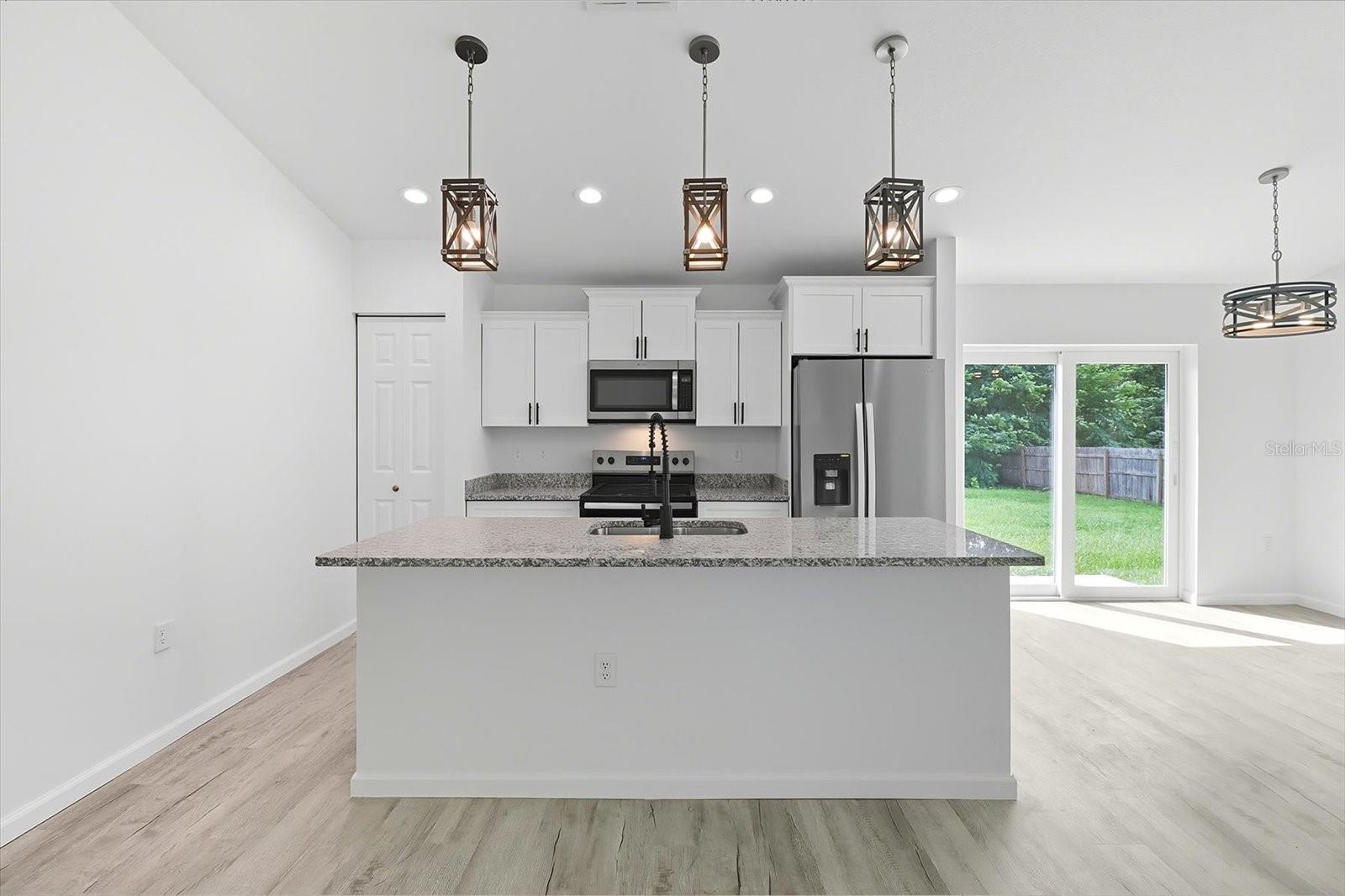 19857 SW FLAMINGO DR, DUNNELLON, FL — photo 14