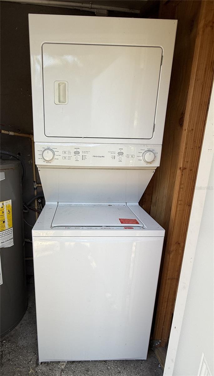 350 ELMSTREET CT #6, ENGLEWOOD, FL — photo 9