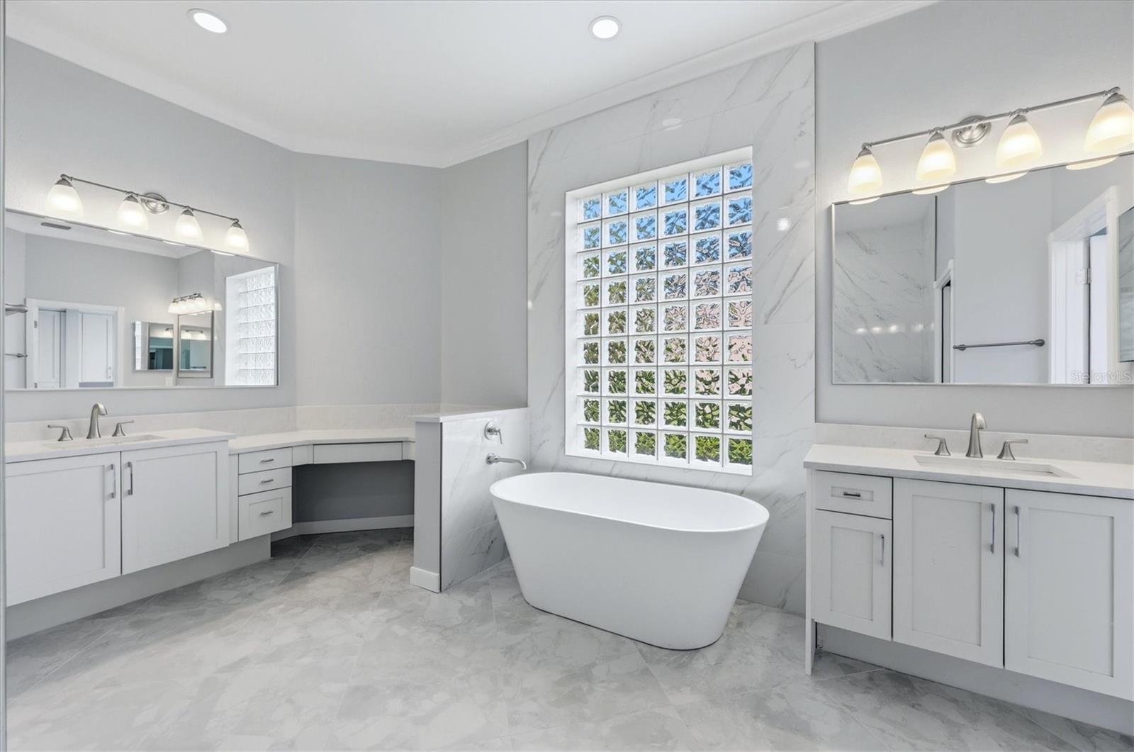 8160 COLLINGWOOD CT, UNIVERSITY PARK, FL — photo 26