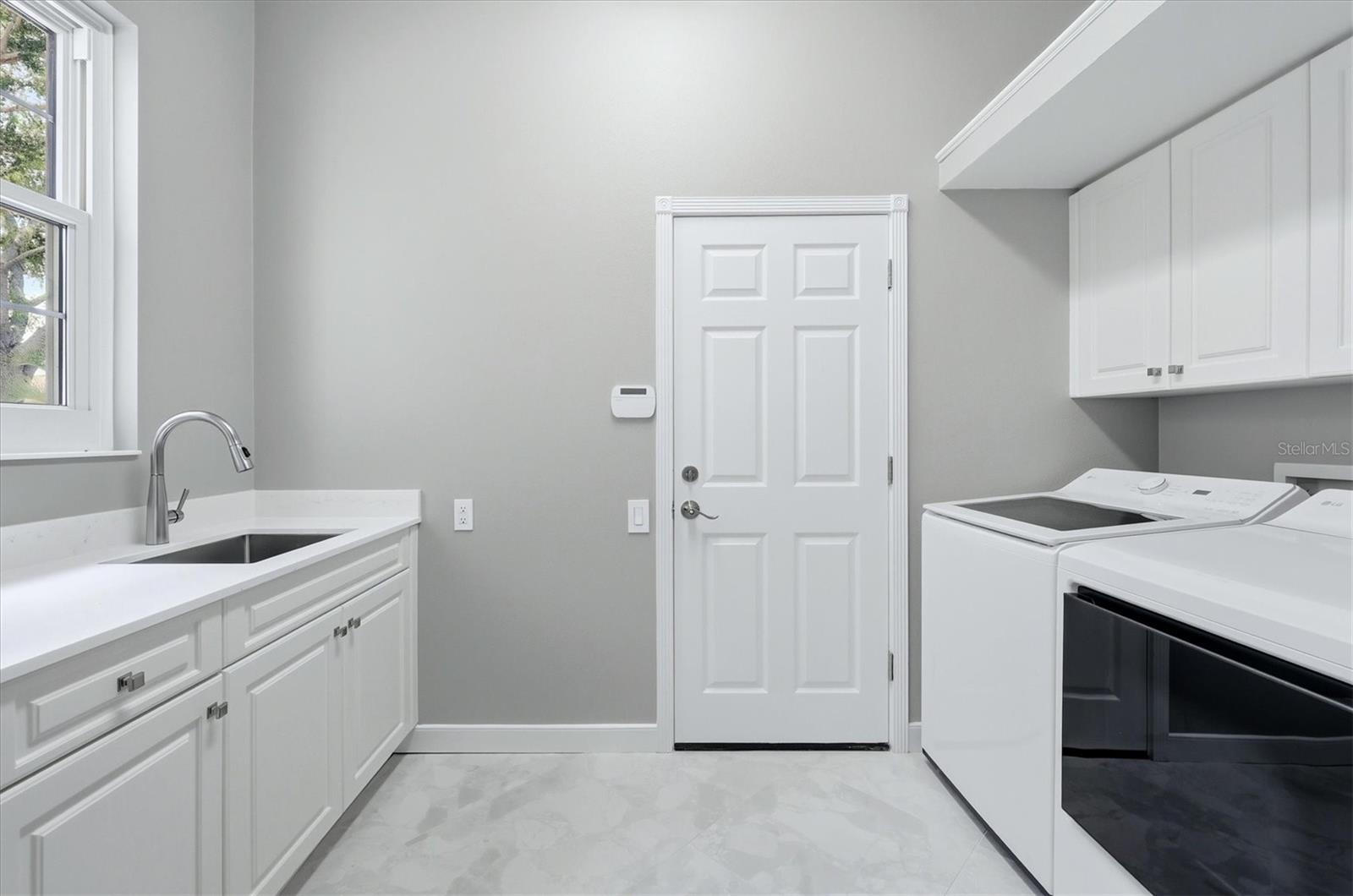 8160 COLLINGWOOD CT, UNIVERSITY PARK, FL — photo 35