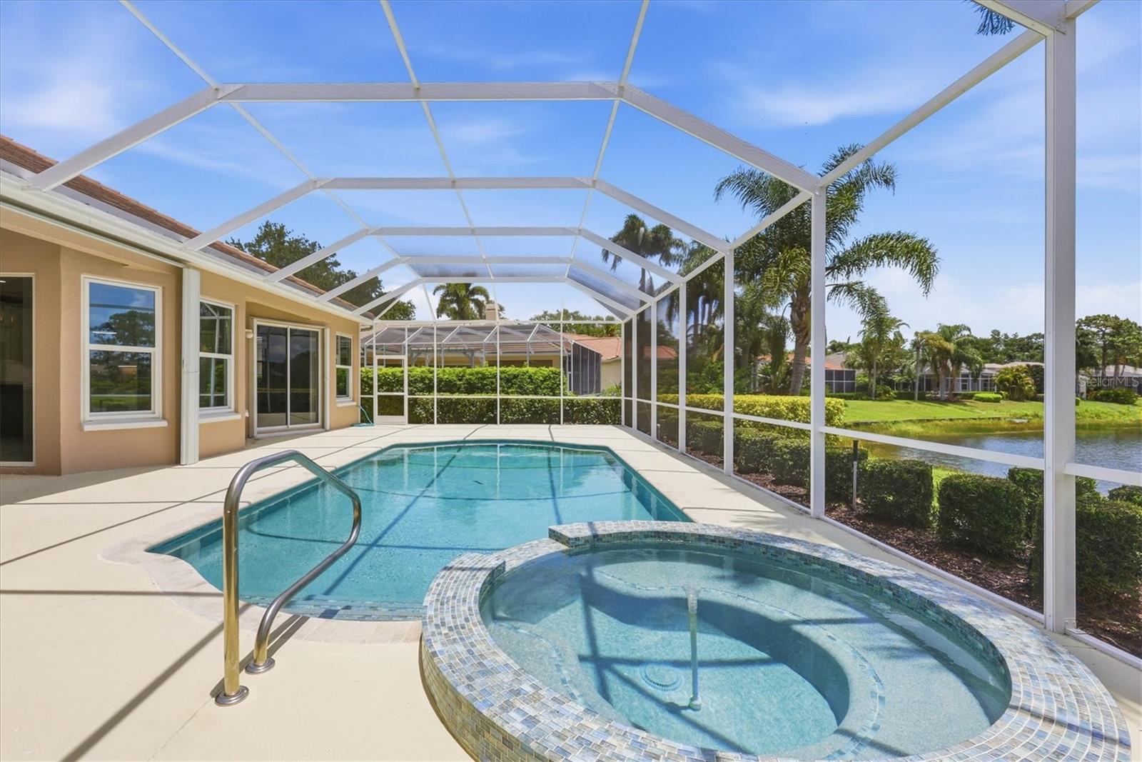 8160 COLLINGWOOD CT, UNIVERSITY PARK, FL — photo 4