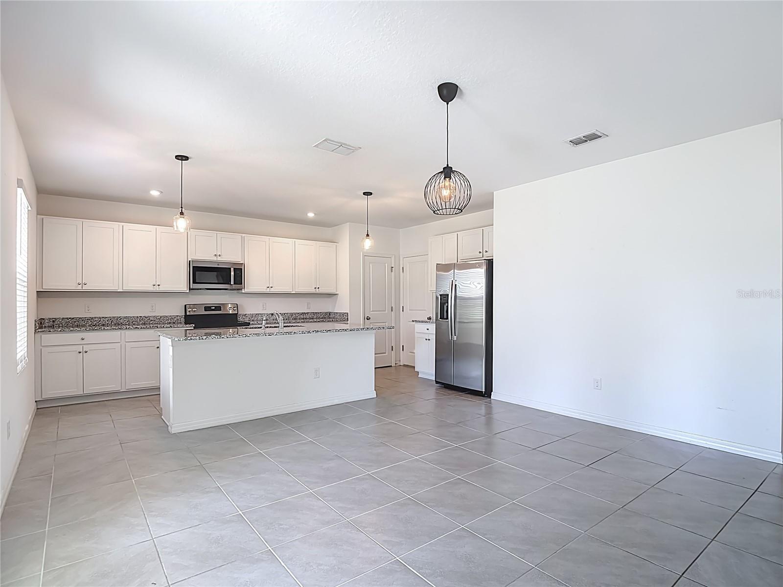 6969 FABEN LN, ZEPHYRHILLS, FL — photo 7