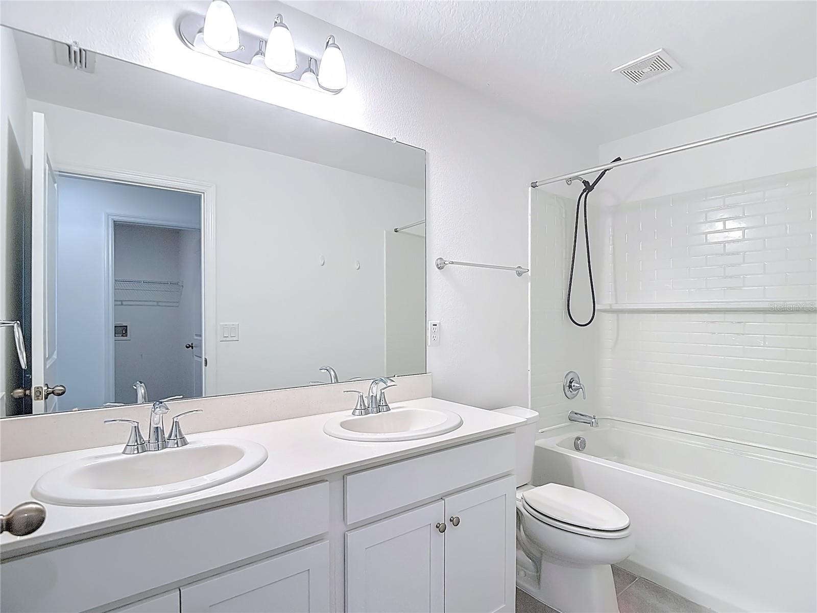 6969 FABEN LN, ZEPHYRHILLS, FL — photo 24