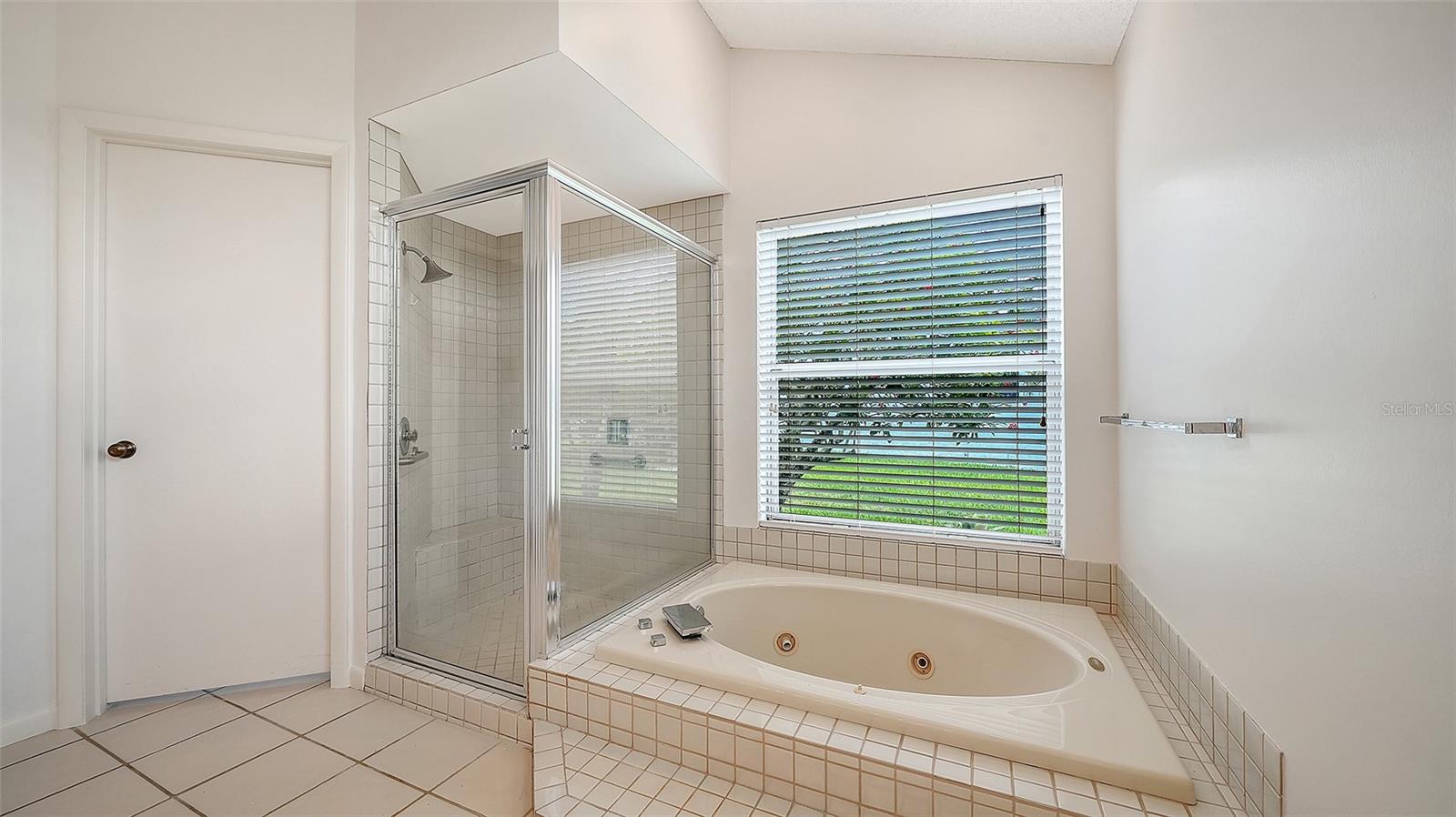 4871 WINTERHAVEN DR, SARASOTA, FL — photo 30