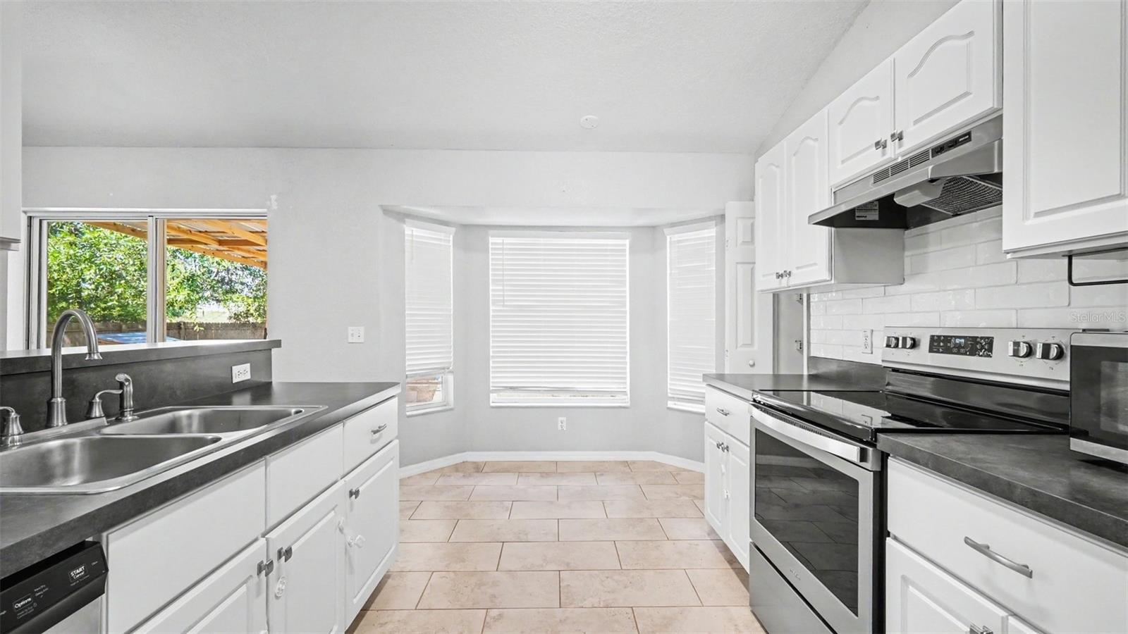56 HEMLOCK RADL, OCALA, FL — photo 11