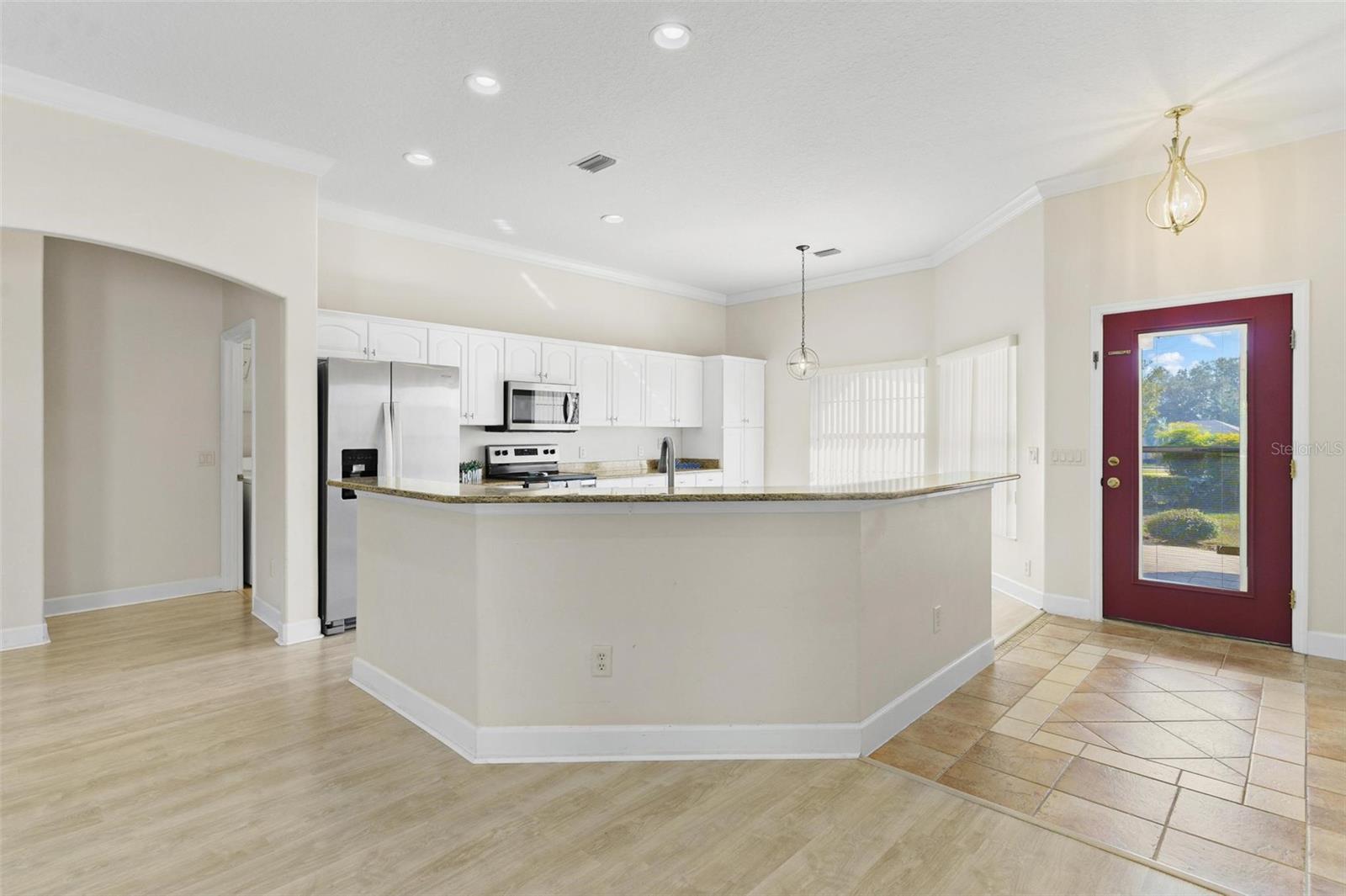 5009 HARBOR HTS, LADY LAKE, FL — photo 21