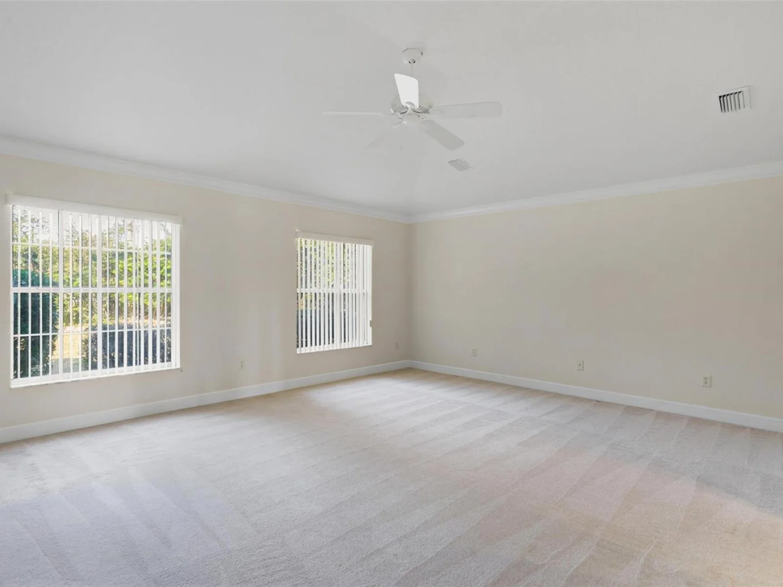 5009 HARBOR HTS, LADY LAKE, FL — photo 38
