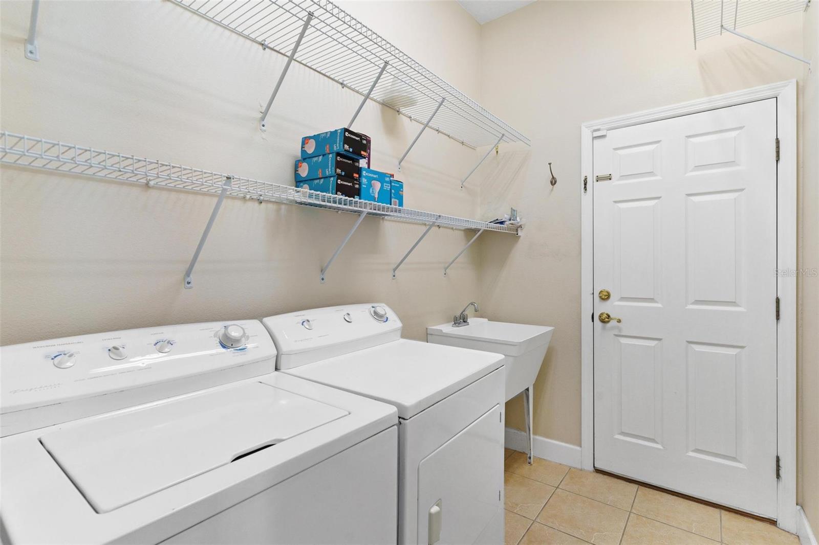 5009 HARBOR HTS, LADY LAKE, FL — photo 59