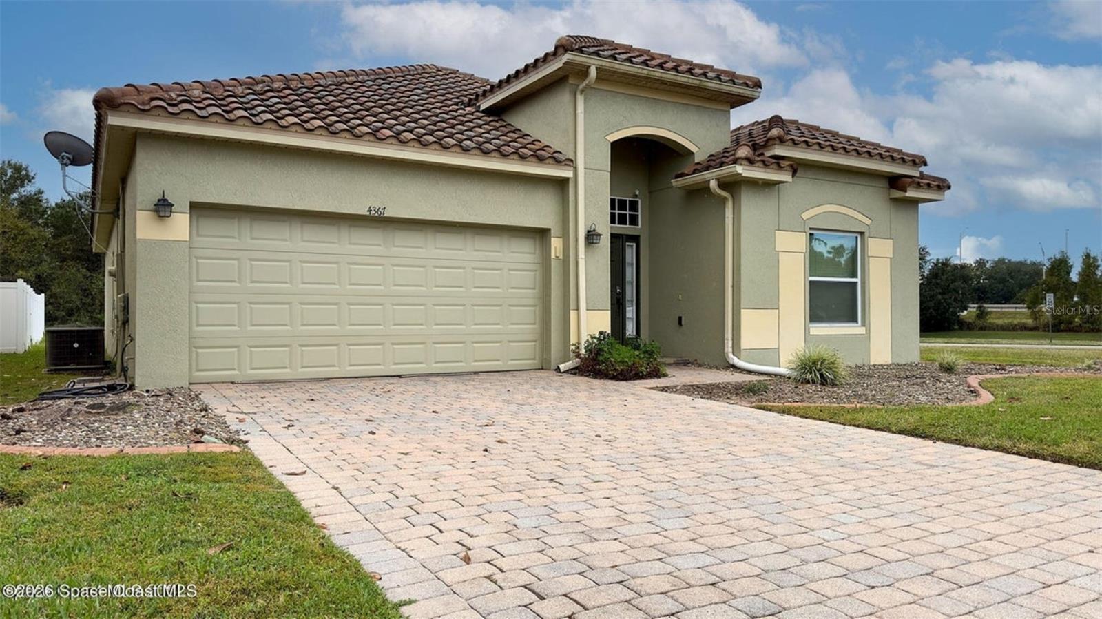4367 FITZROY REEF DR, MIMS, FL — photo 3