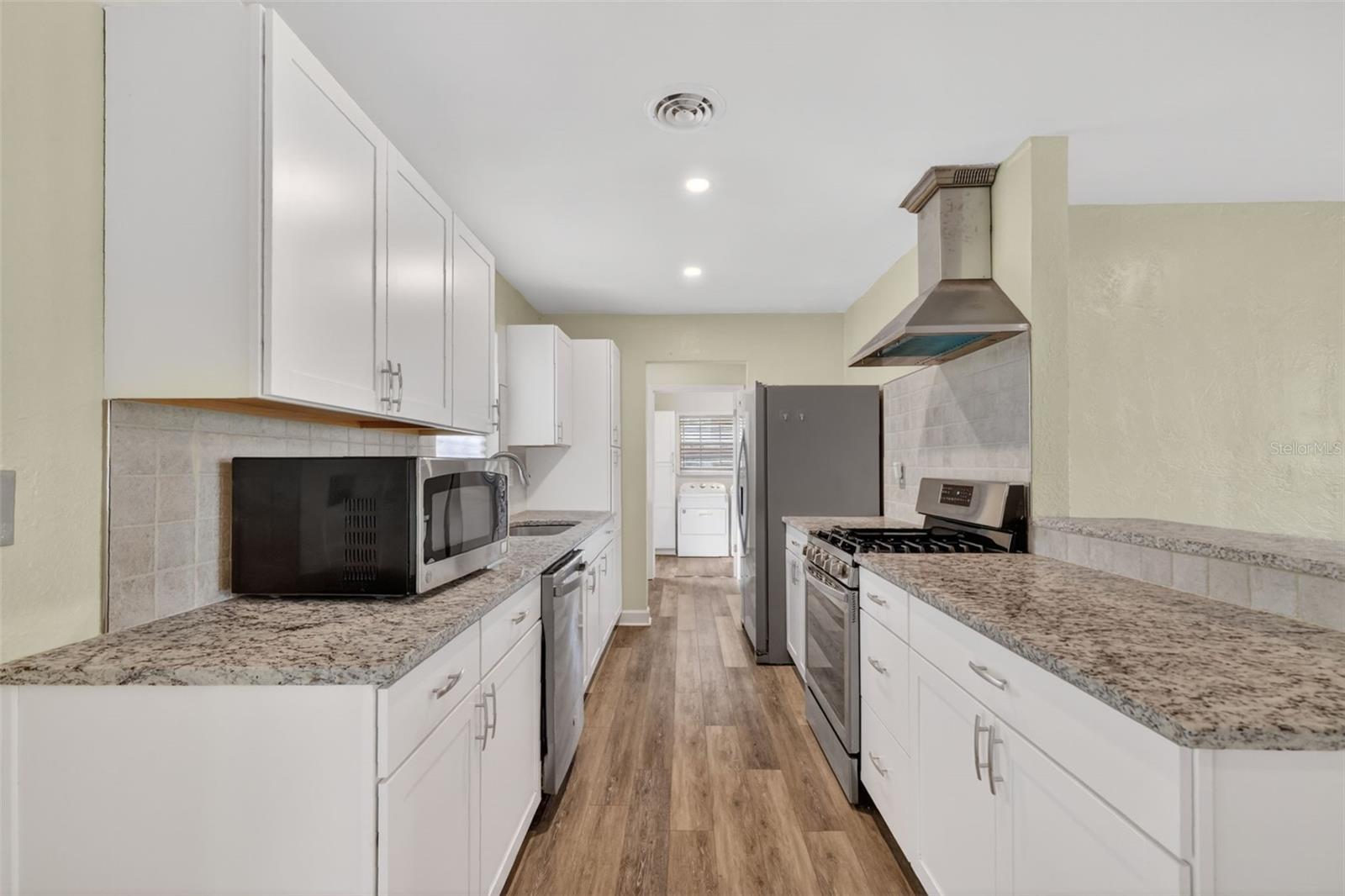 550 SE 39TH TER, OCALA, FL — photo 19