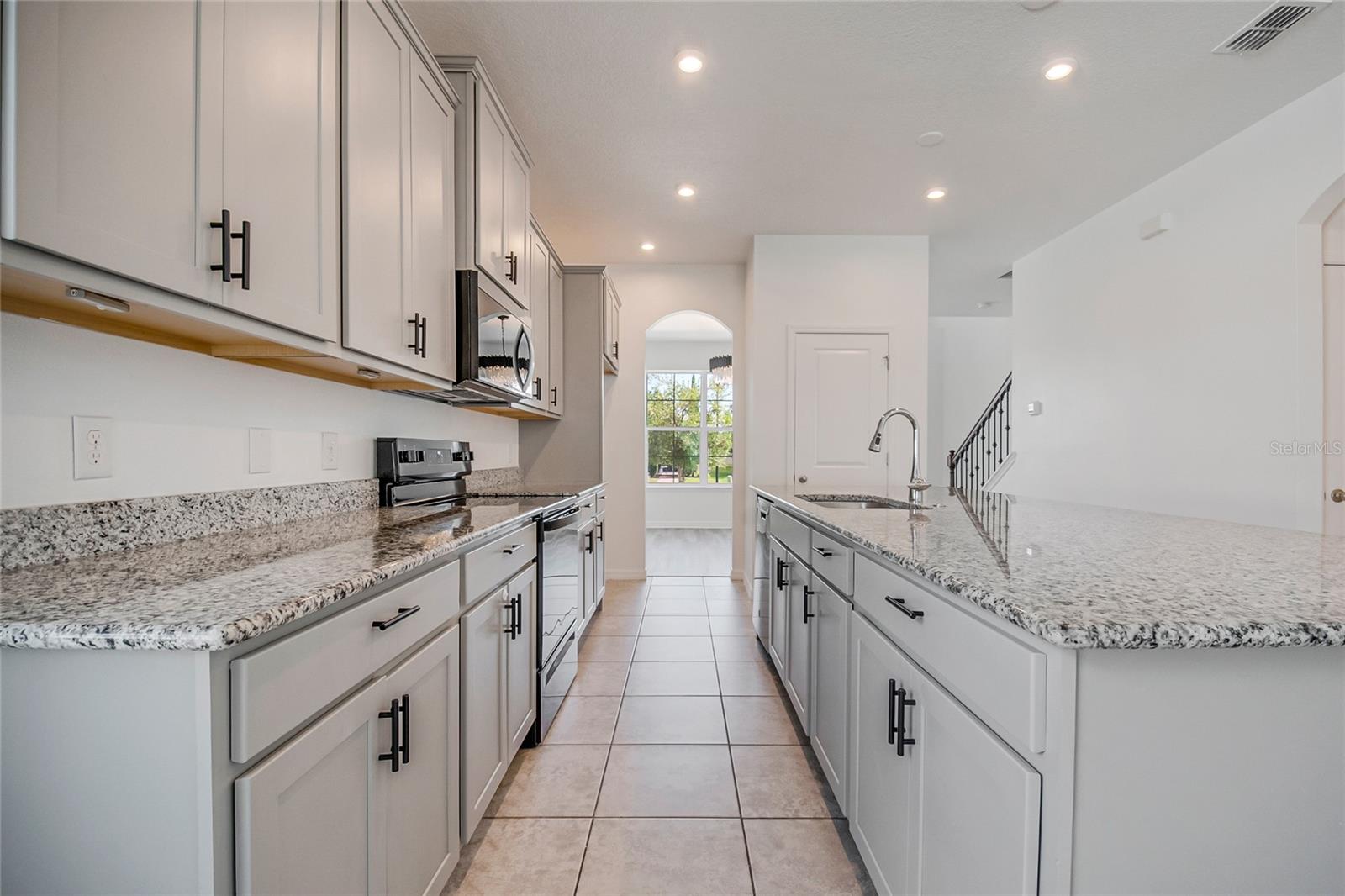 5282 PAVIA DR, ST CLOUD, FL — photo 11