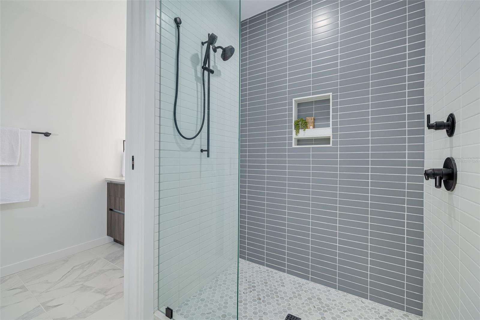 777 3RD AVE N #1104, ST PETERSBURG, FL — photo 34