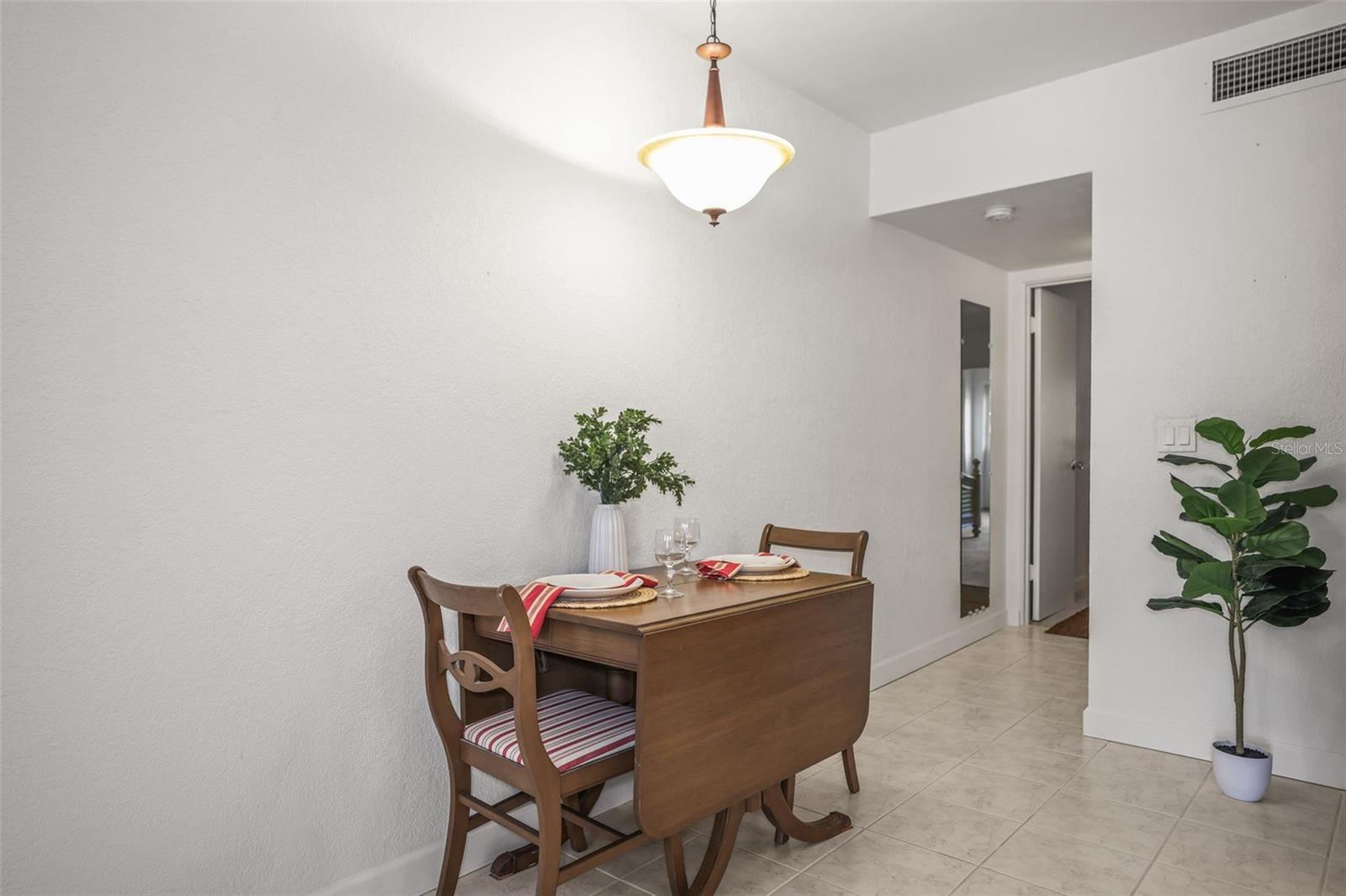 4565 DUHME RD #102, ST PETERSBURG, FL — photo 7