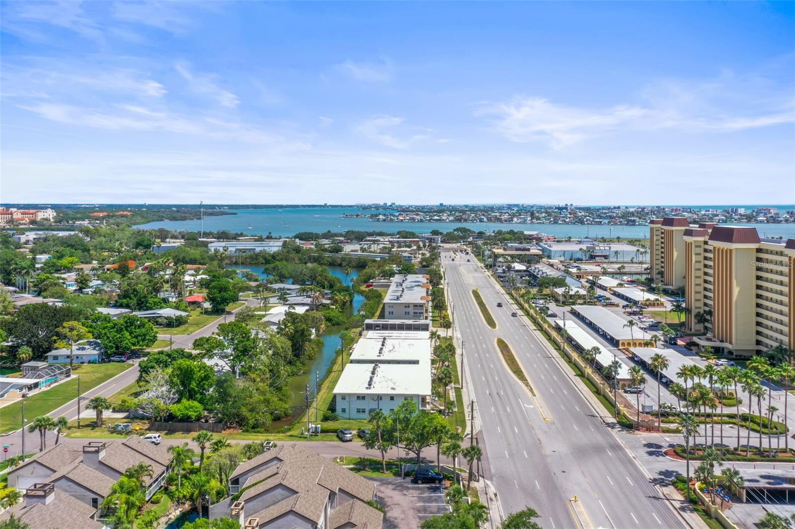 4565 DUHME RD #102, ST PETERSBURG, FL — photo 32