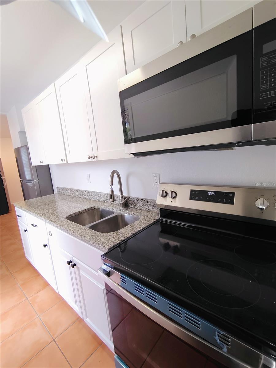115 145TH AVE E #6, MADEIRA BEACH, FL — photo 6