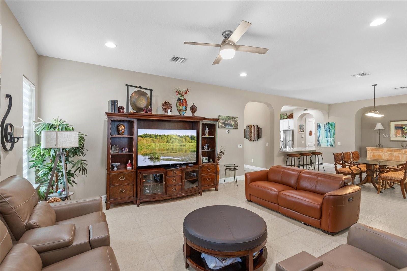 187 BALMY COAST RD, GROVELAND, FL — photo 22