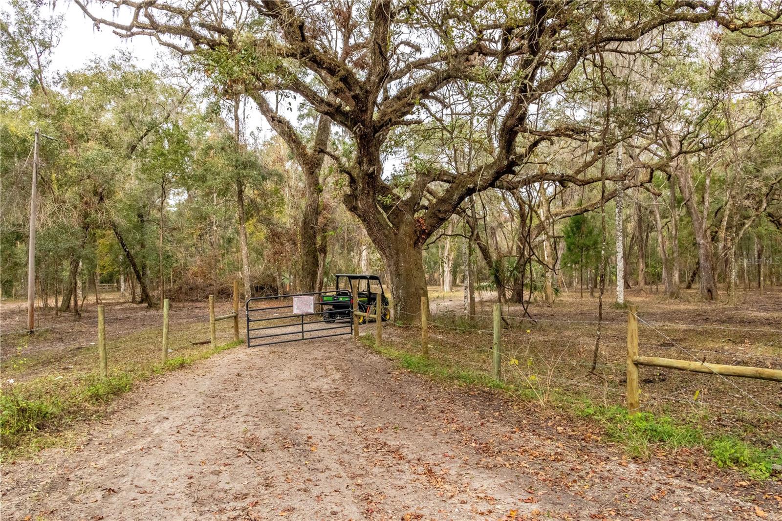 24091 RICHBARN RD, BROOKSVILLE, FL