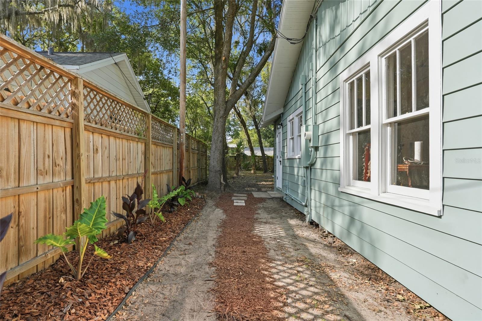 312 NW 14TH AVE, GAINESVILLE, FL — photo 23