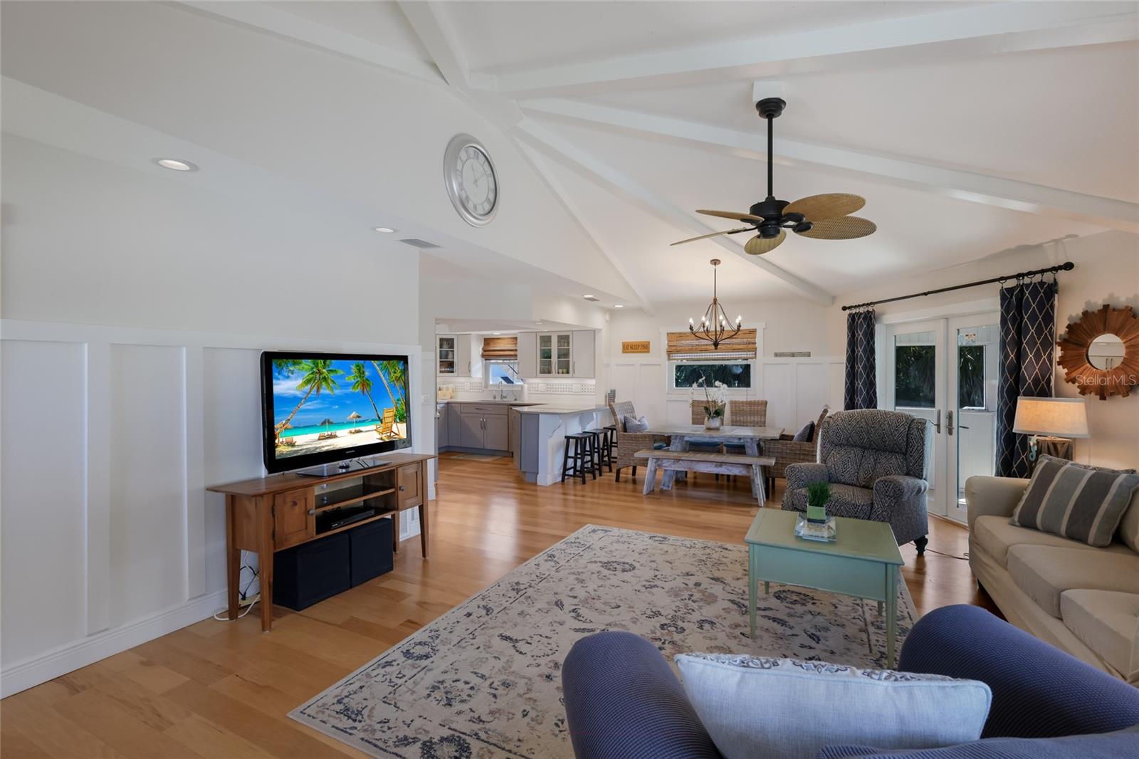 221 85TH ST, HOLMES BEACH, FL — photo 12