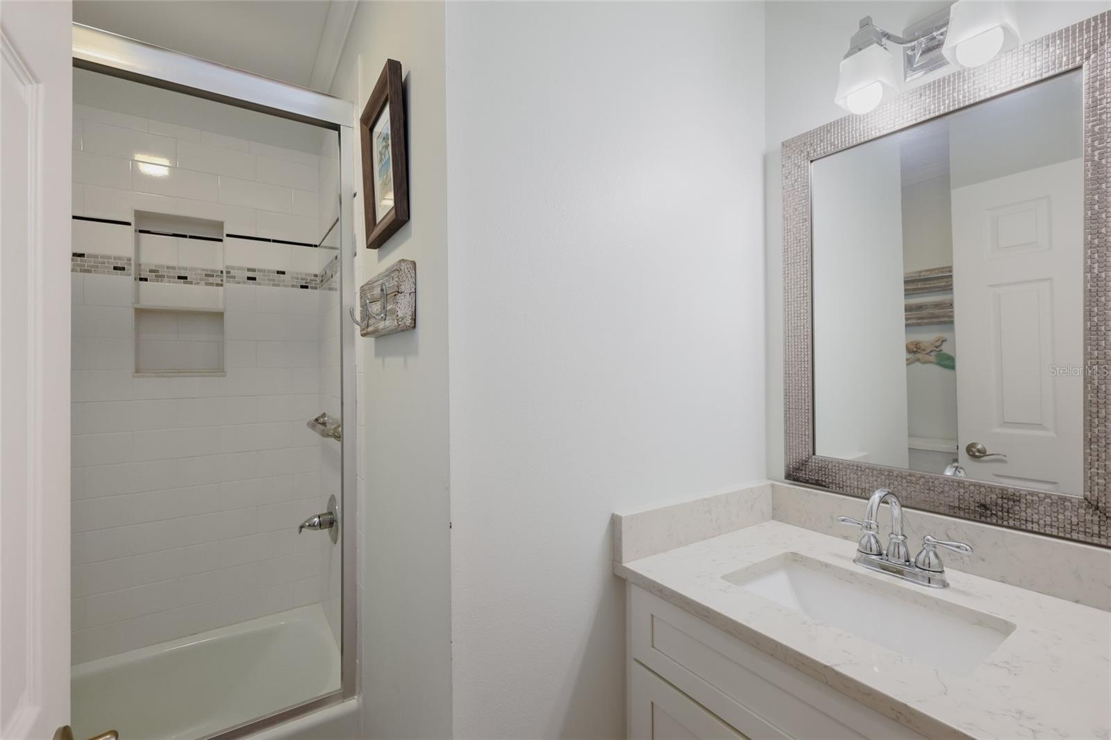 221 85TH ST, HOLMES BEACH, FL — photo 21