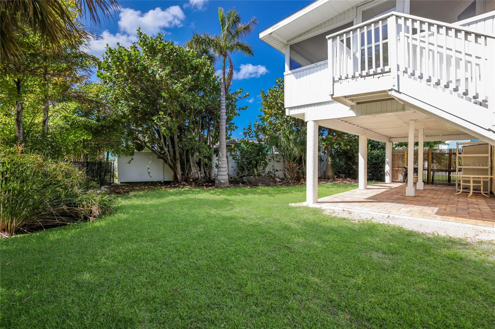 221 85TH ST, HOLMES BEACH, FL — photo 31