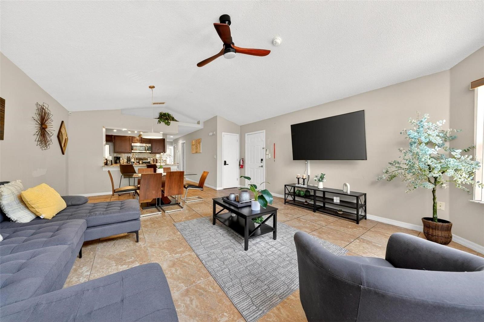 8718 RAIN FOREST PL #C, KISSIMMEE, FL — photo 4