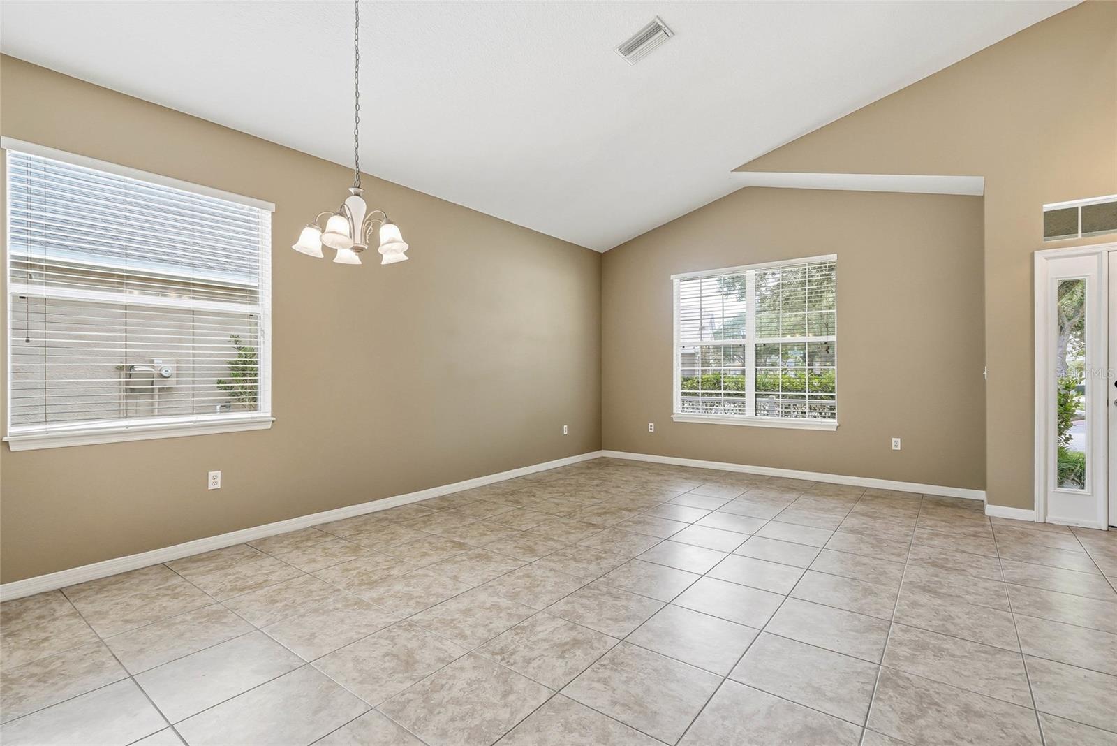 12230 COLONY LAKES BLVD, NEW PORT RICHEY, FL — photo 11