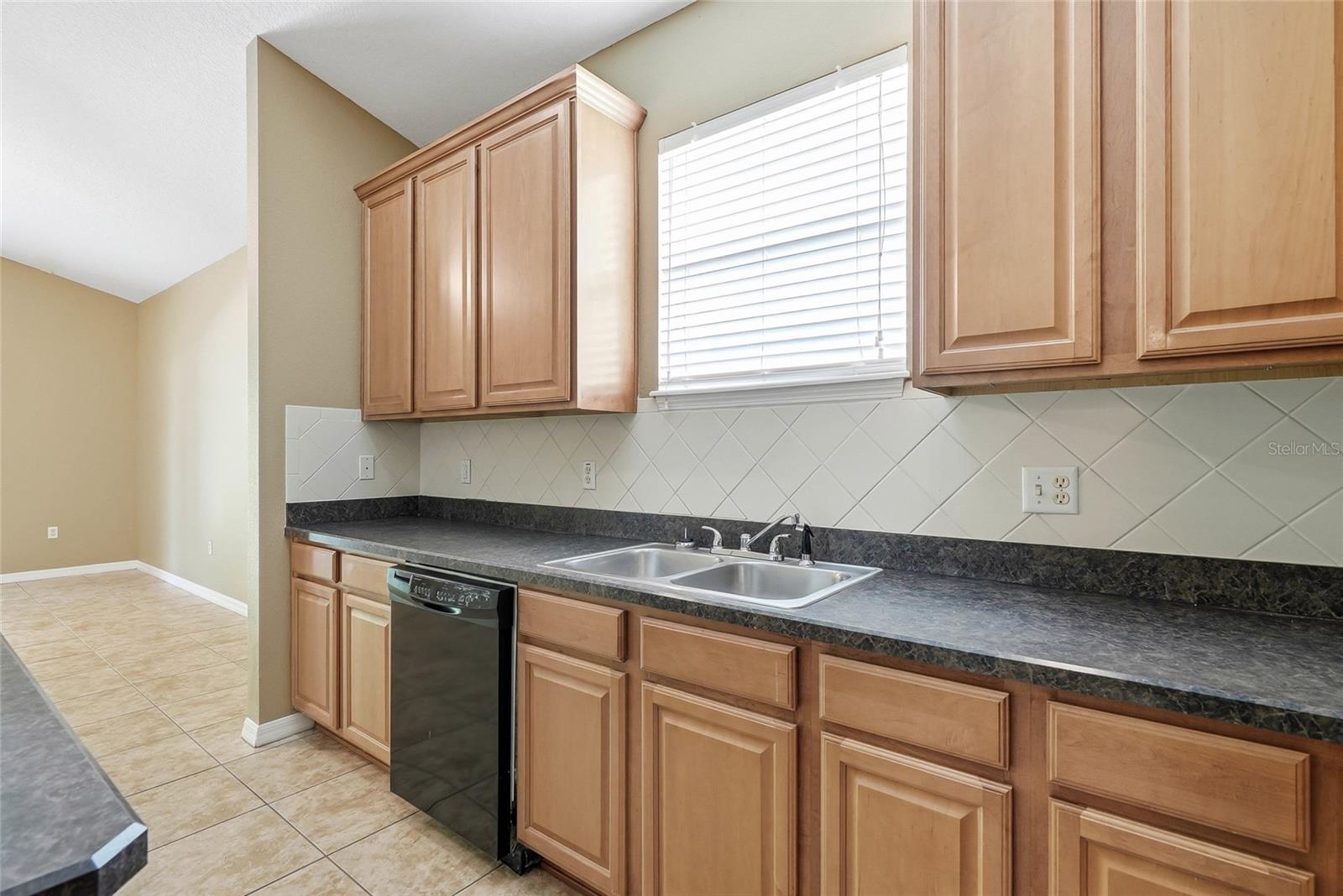 12230 COLONY LAKES BLVD, NEW PORT RICHEY, FL — photo 18