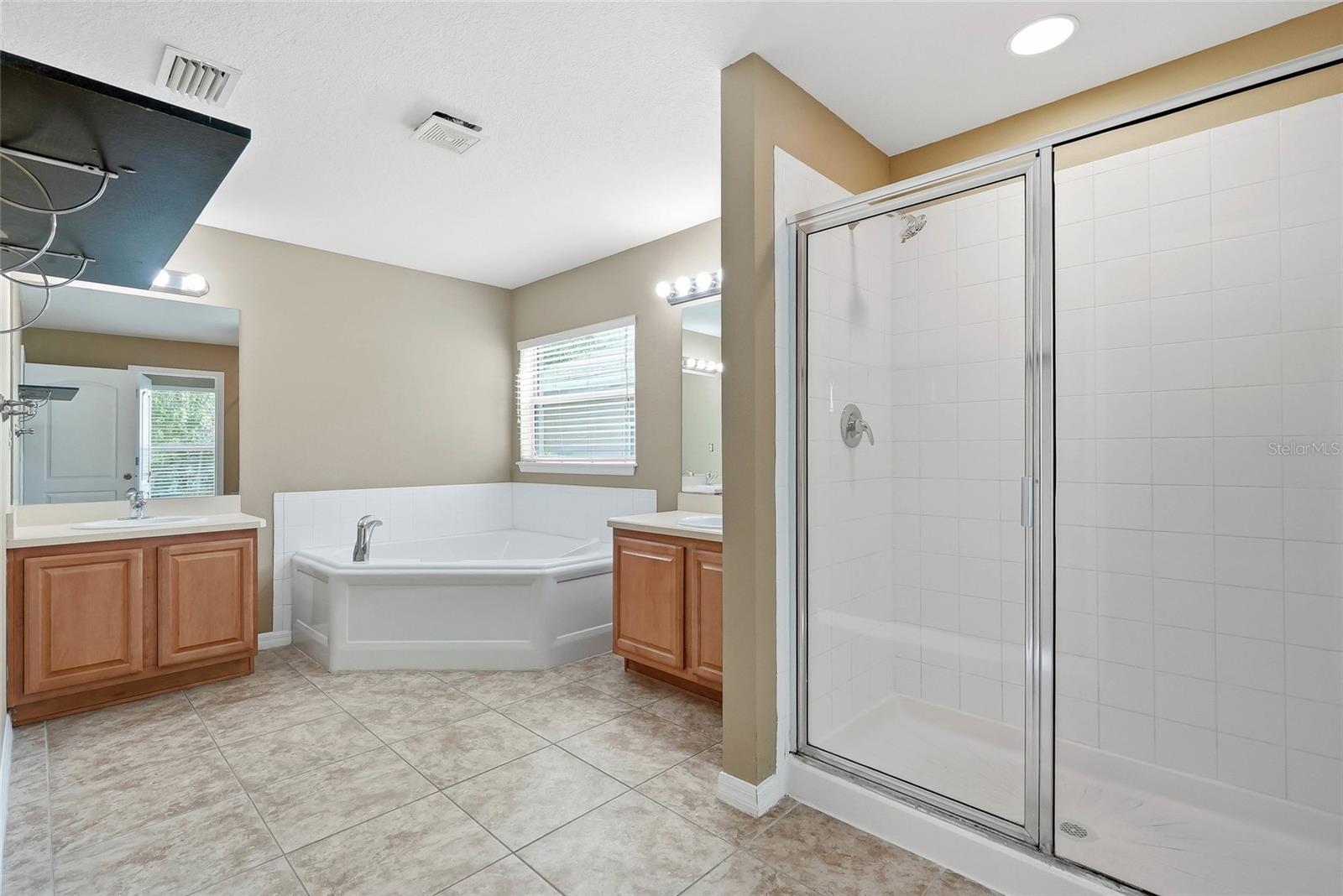 12230 COLONY LAKES BLVD, NEW PORT RICHEY, FL — photo 27