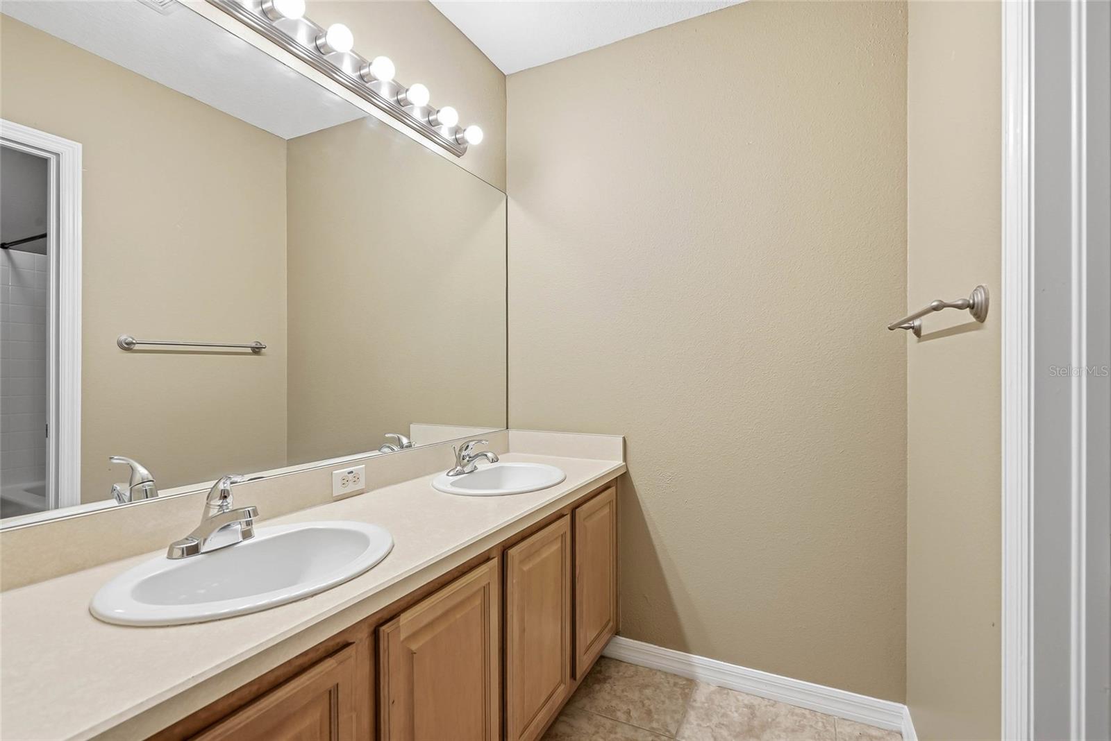 12230 COLONY LAKES BLVD, NEW PORT RICHEY, FL — photo 42