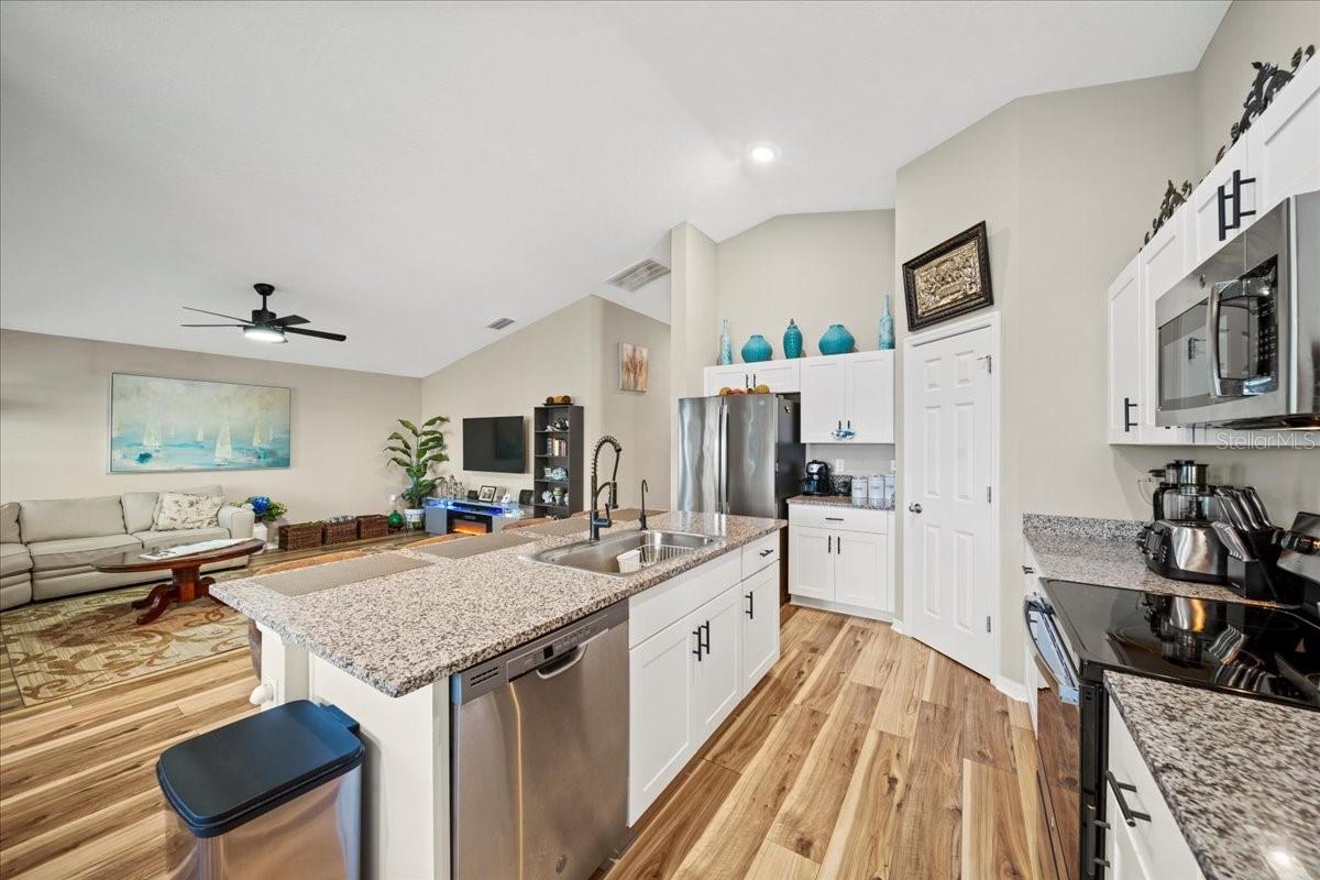 5543 ARLINGTON RIVER DR, LAKELAND, FL — photo 12