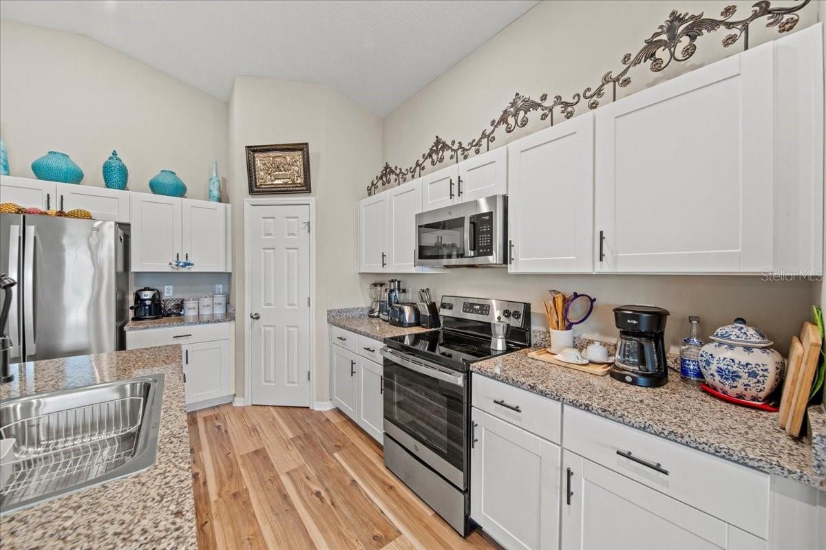 5543 ARLINGTON RIVER DR, LAKELAND, FL — photo 13