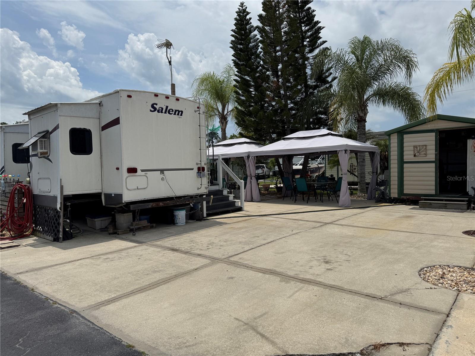 1310 PINE ISLAND DR N, ST CLOUD, FL