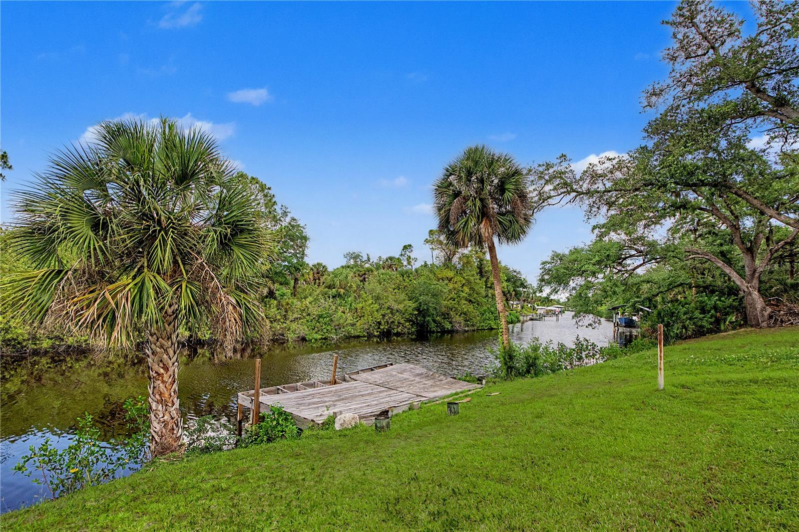 225 HOFFER ST, PORT CHARLOTTE, FL — photo 3