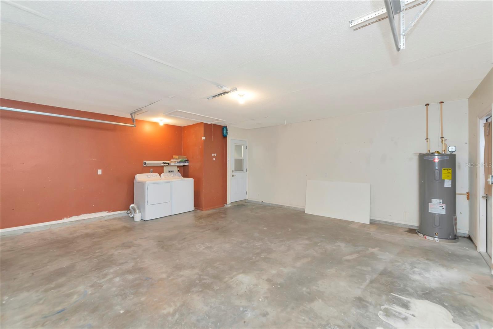 225 HOFFER ST, PORT CHARLOTTE, FL — photo 31