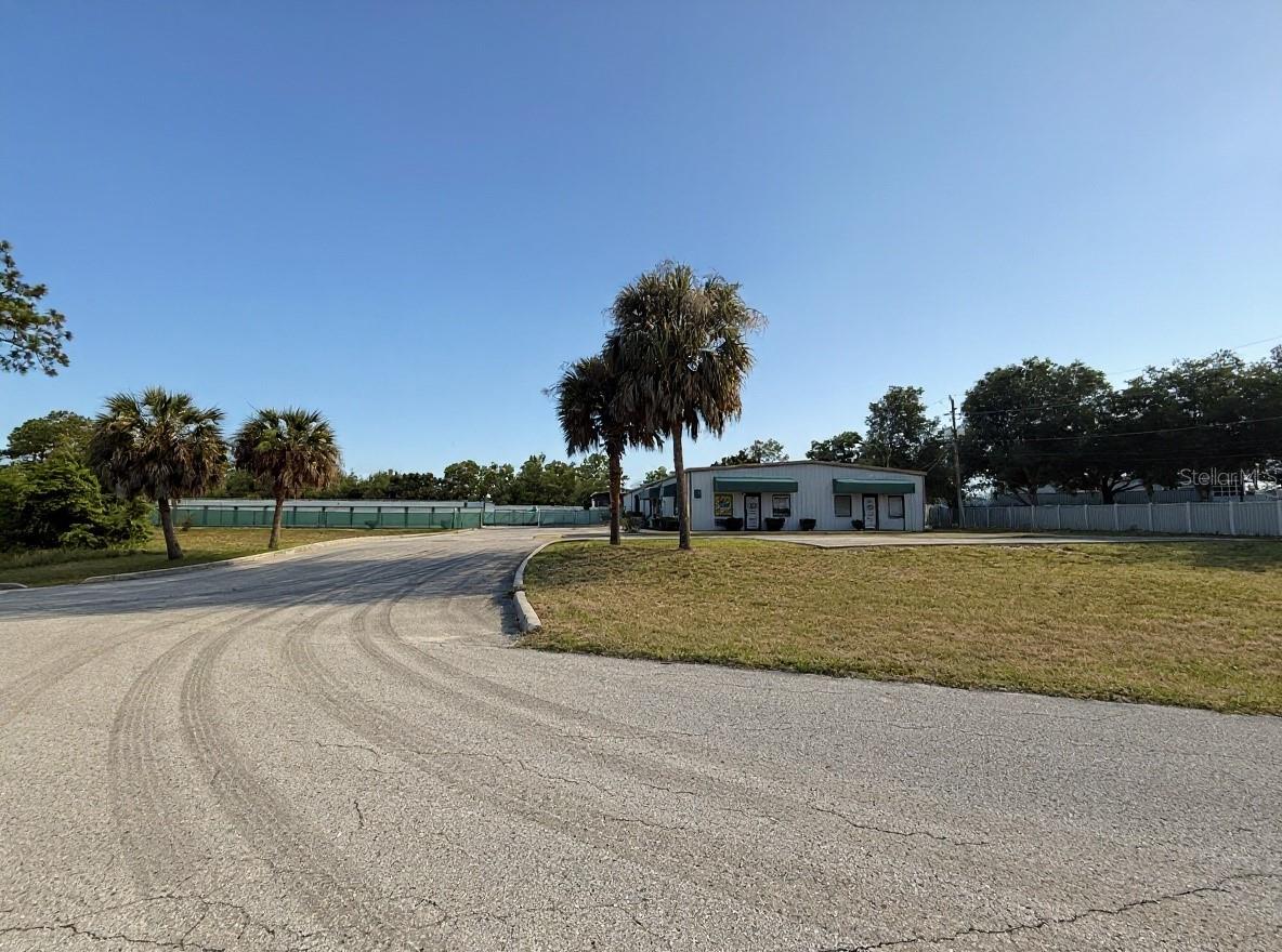 1424 N GULF AVE, CRYSTAL RIVER, FL — photo 2