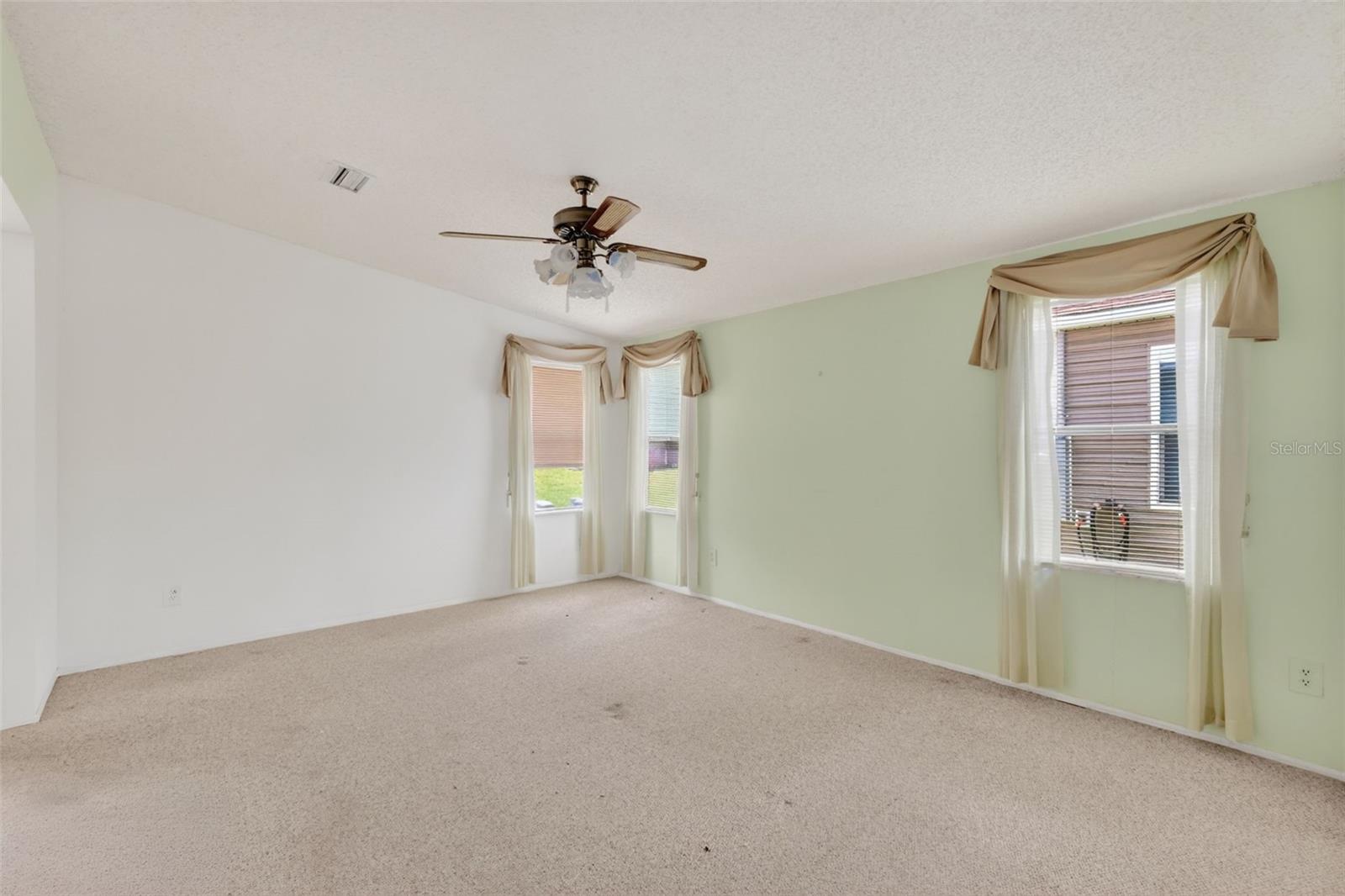1625 HILTON HEAD BLVD, LADY LAKE, FL — photo 25