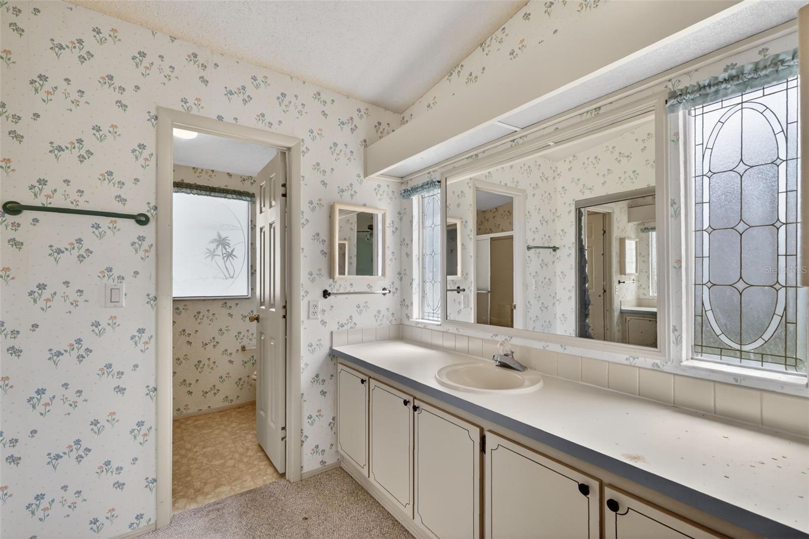 1625 HILTON HEAD BLVD, LADY LAKE, FL — photo 32