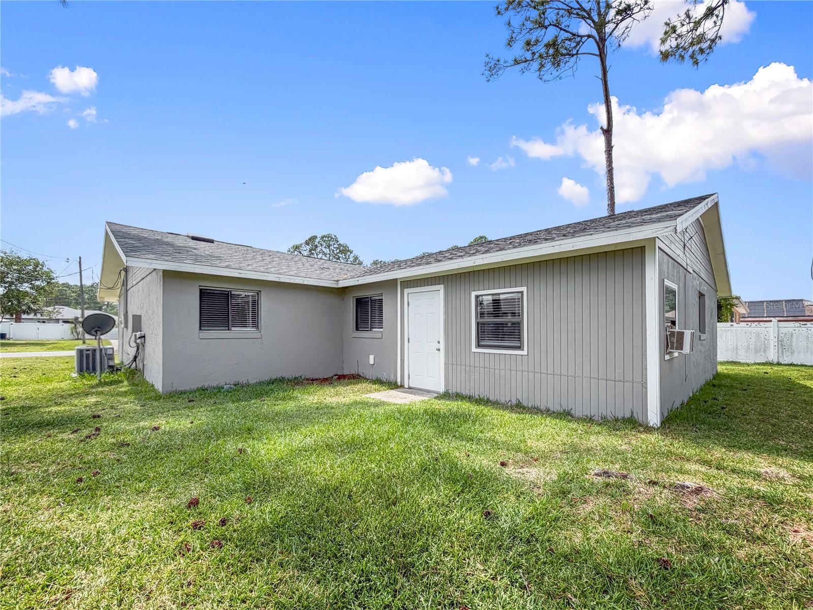 , PALM COAST, FL — photo 18