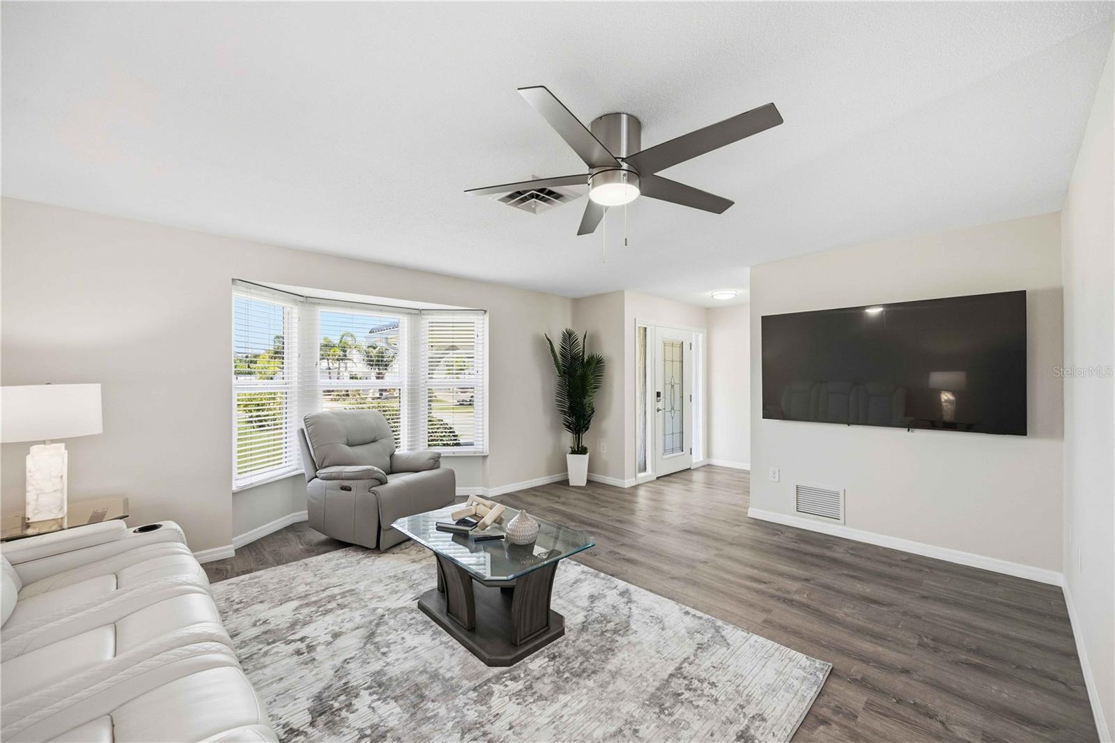 1933 FAIRVIEW DR, ENGLEWOOD, FL — photo 6