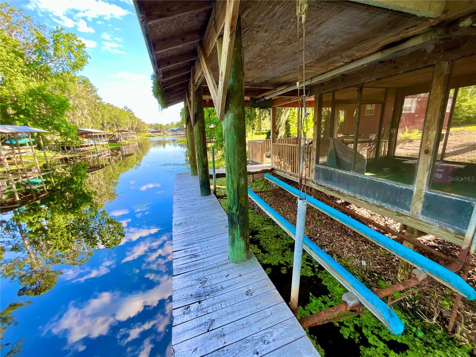 529 SE 5TH AVE, MELROSE, FL — photo 17