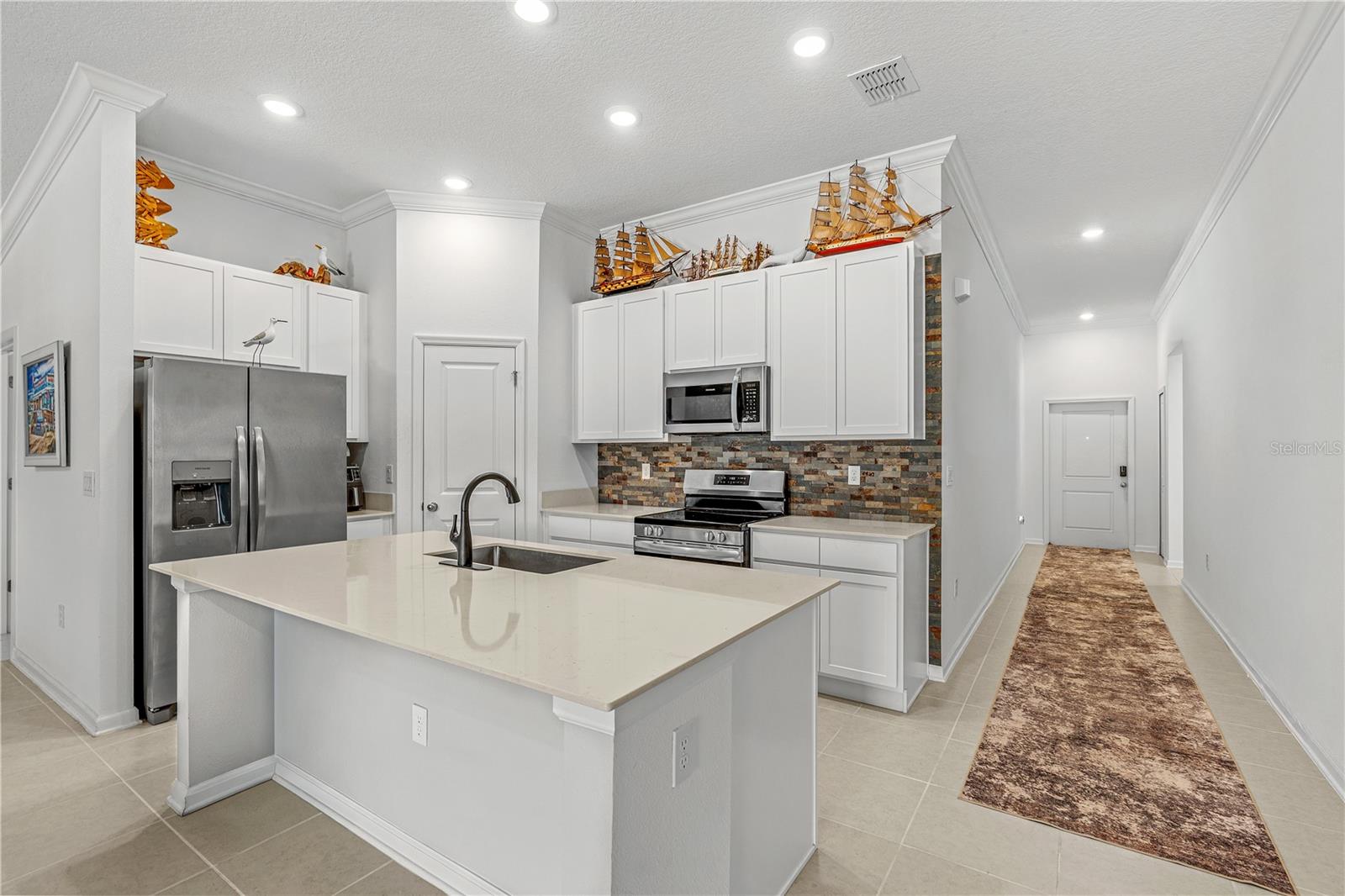 5317 DIAMONDLEAF DR, EDGEWATER, FL — photo 12