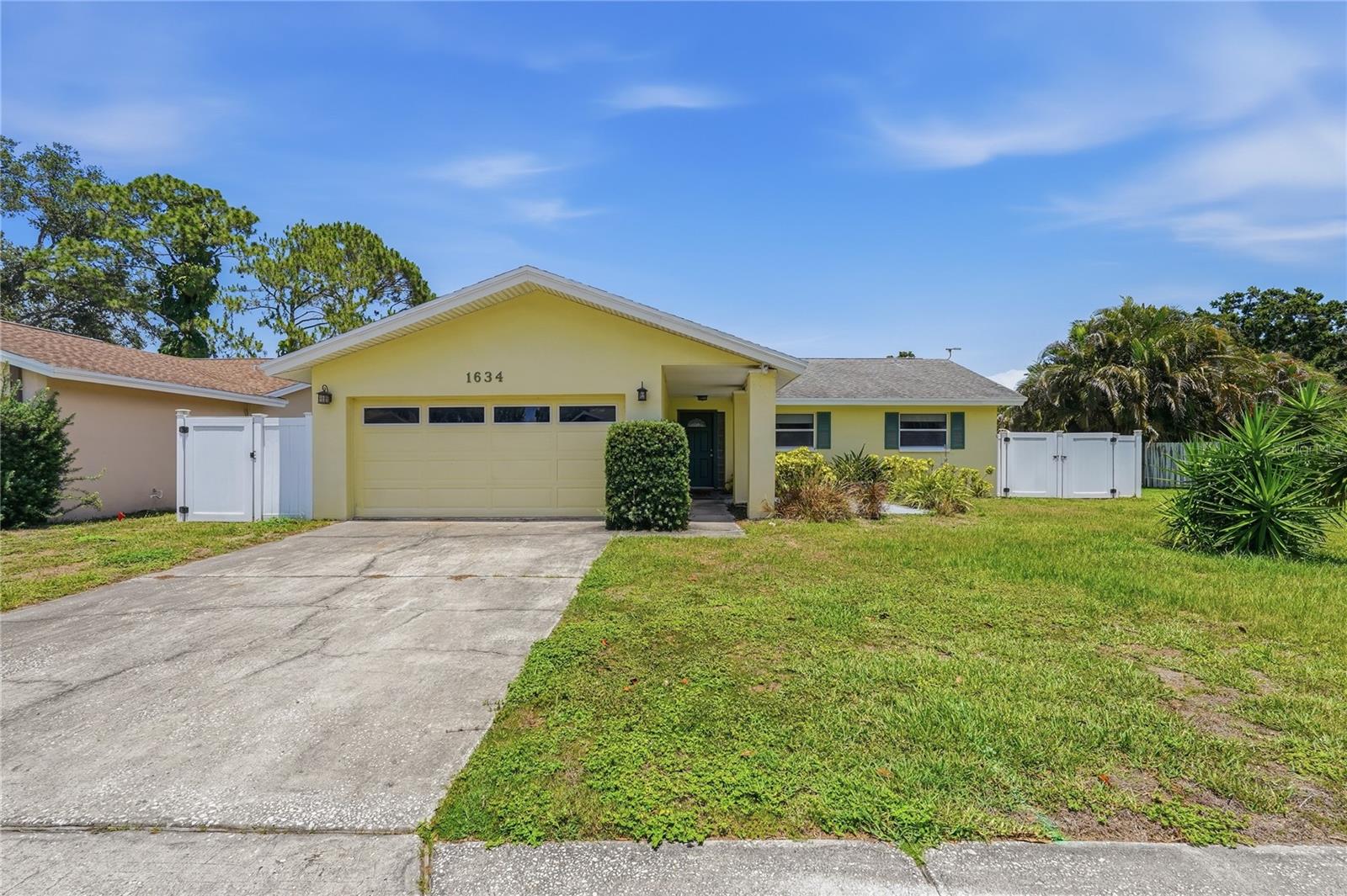 1634 DALE CIR N, DUNEDIN, FL