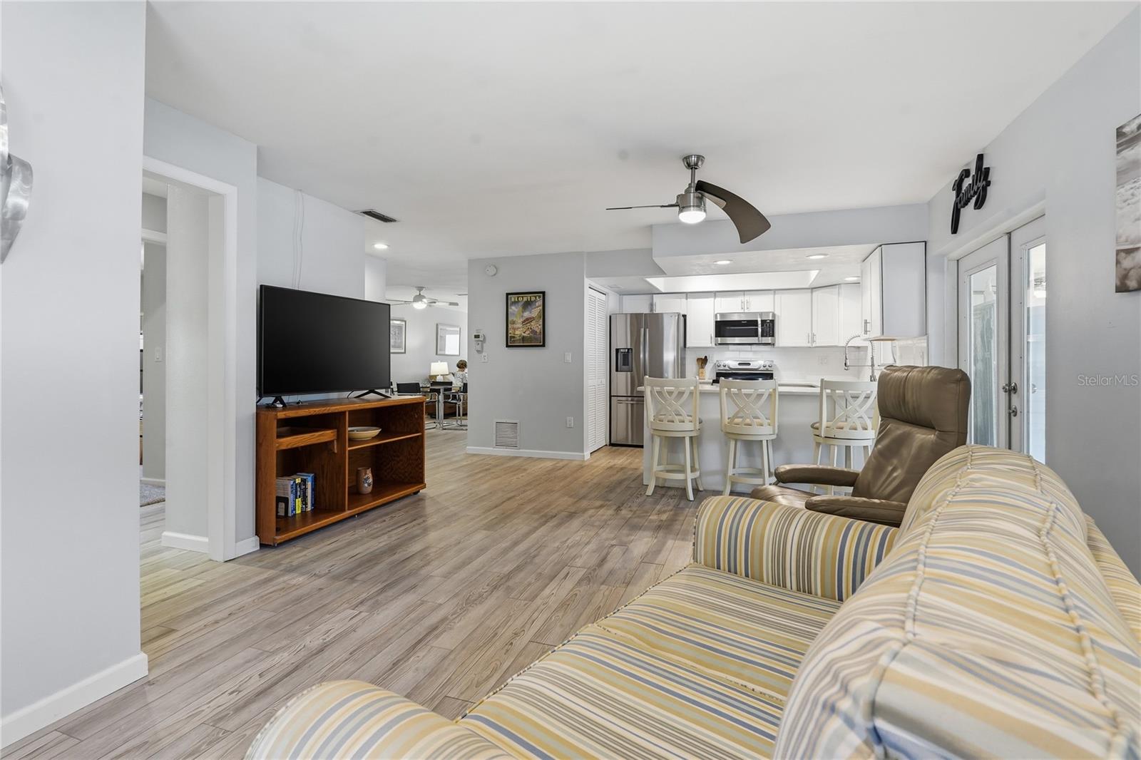 1634 DALE CIR N, DUNEDIN, FL — photo 13