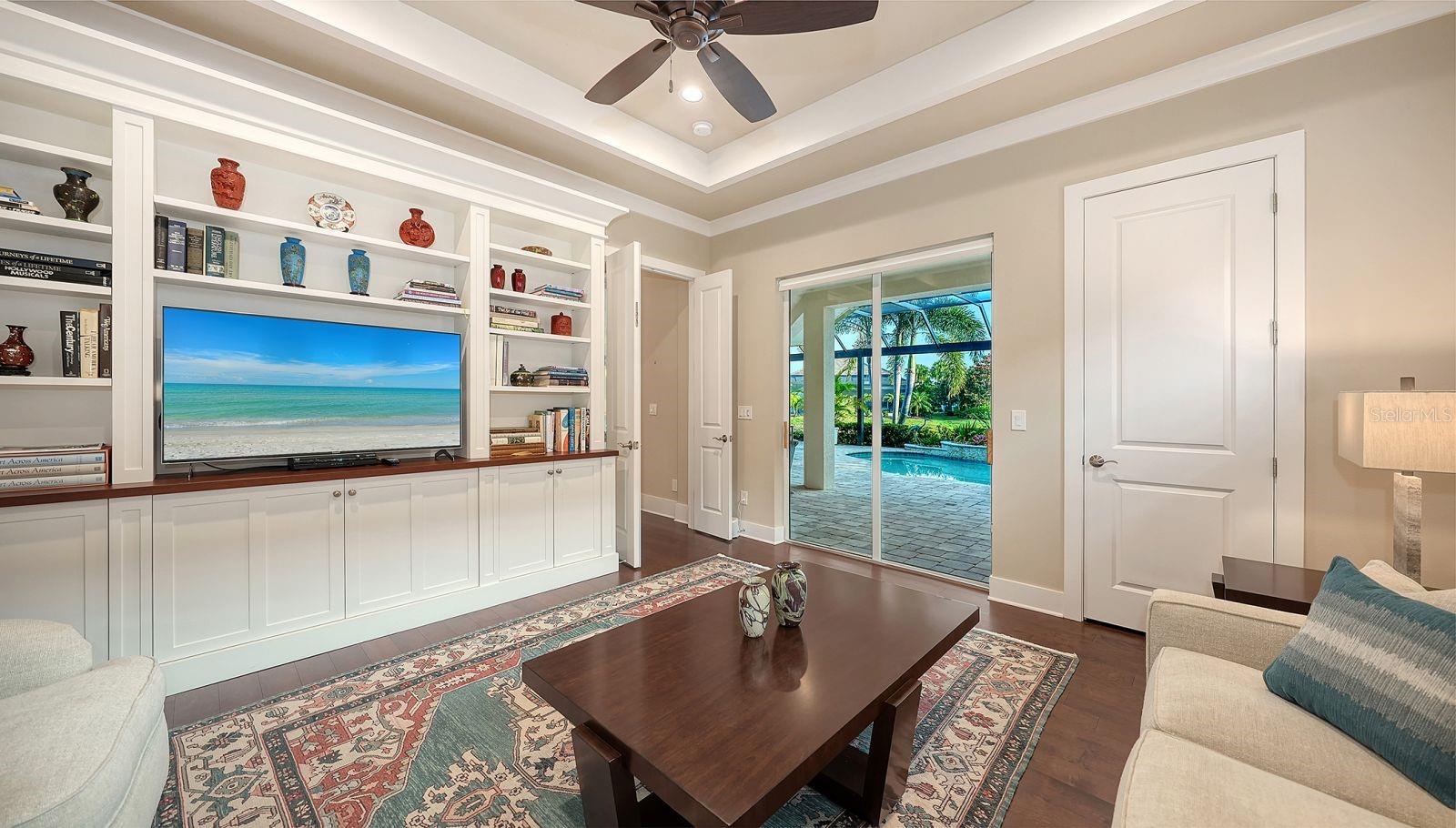 16524 KENDLESHIRE TER, LAKEWOOD RANCH, FL — photo 29