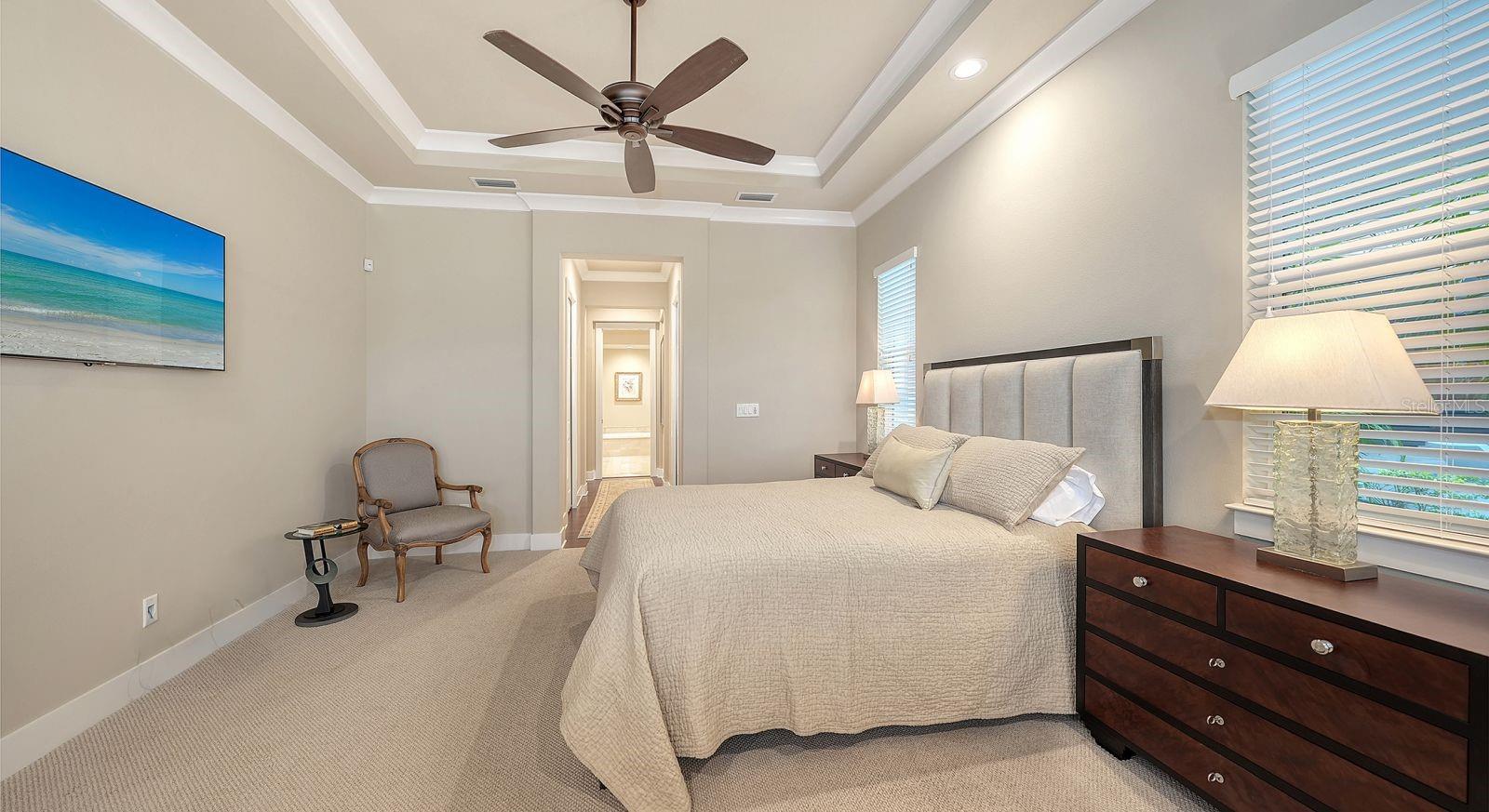 16524 KENDLESHIRE TER, LAKEWOOD RANCH, FL — photo 32