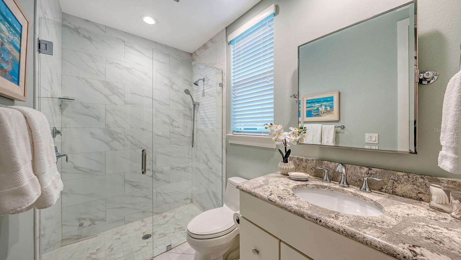 16524 KENDLESHIRE TER, LAKEWOOD RANCH, FL — photo 39
