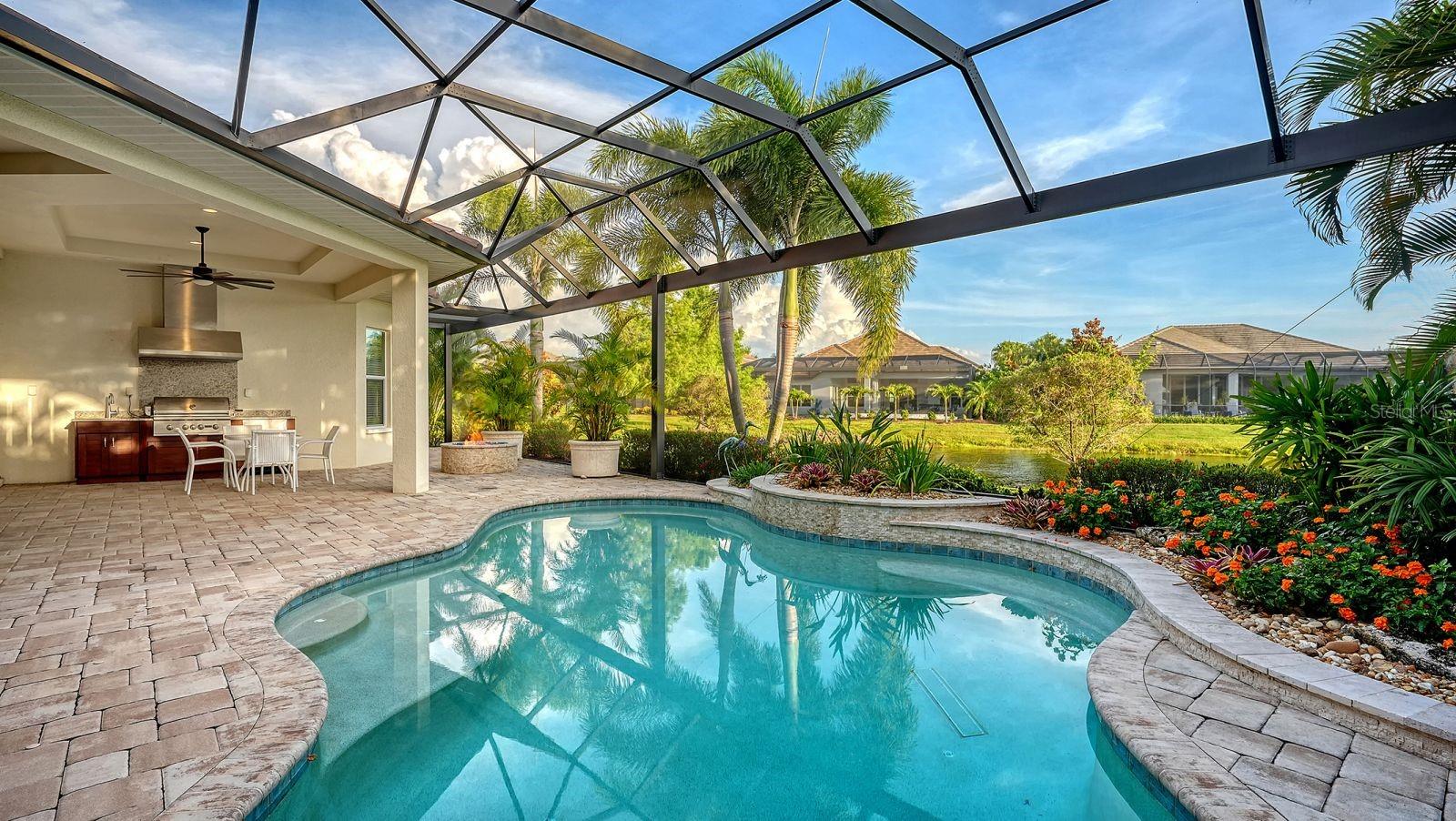 16524 KENDLESHIRE TER, LAKEWOOD RANCH, FL — photo 51